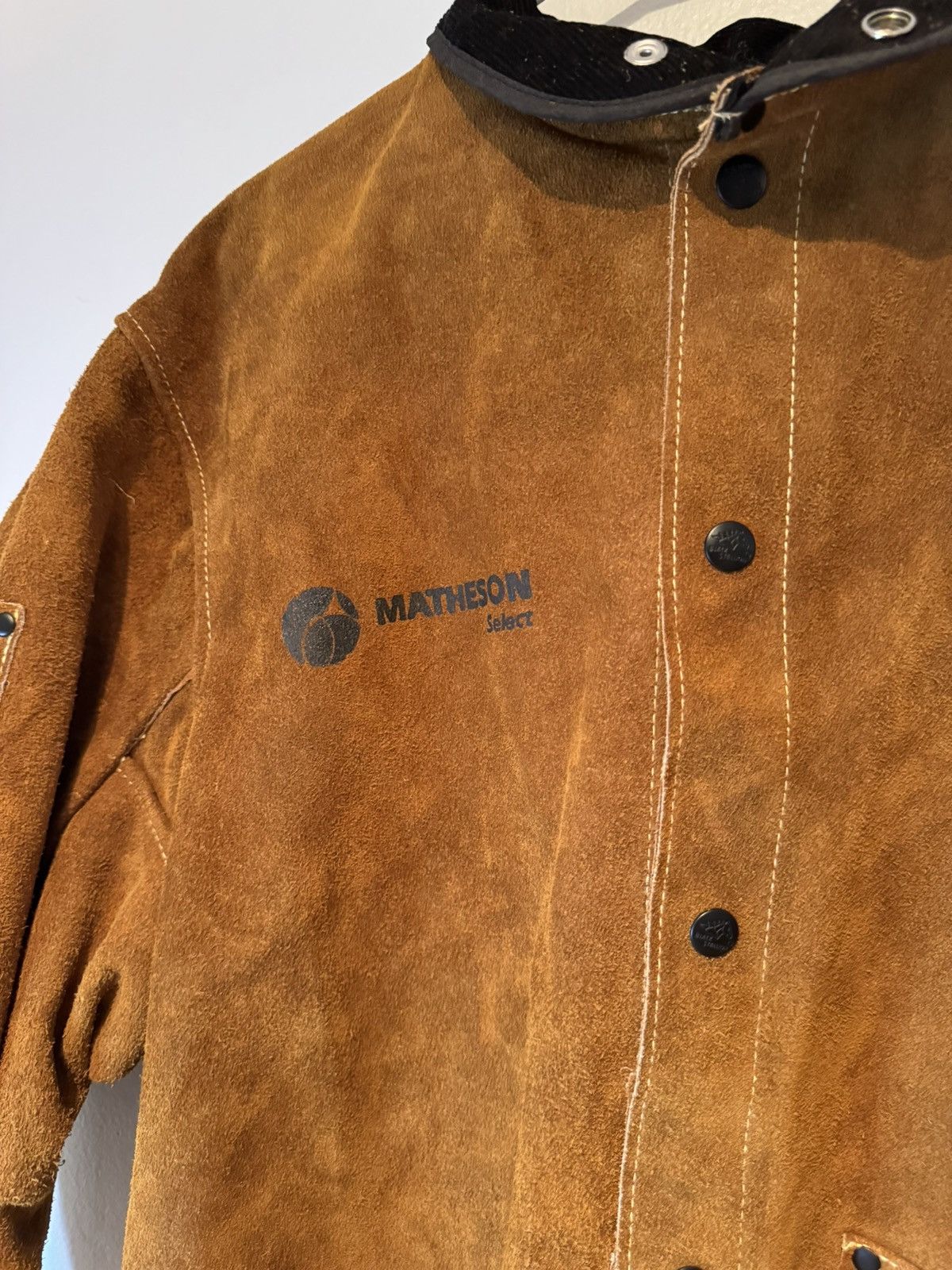 Other Black Stallion Size L Genuine Cowhide Welding Jacket Size US L / EU 52-54 / 3 - 2 Thumbnail