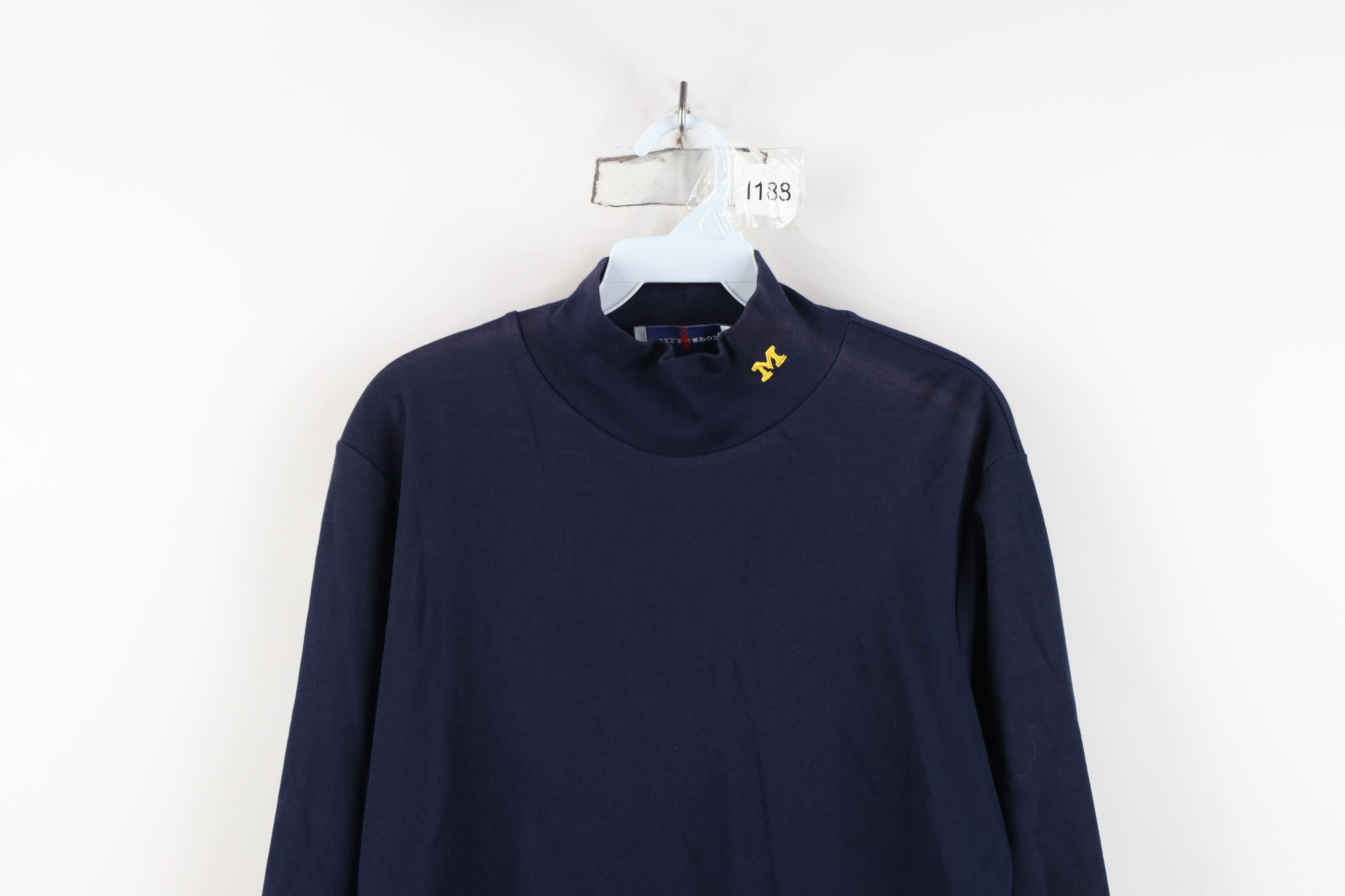 Vintage Vintage 90s University of Michigan Mock Neck T-Shirt USA Size US M / EU 48-50 / 2 - 2 Thumbnail