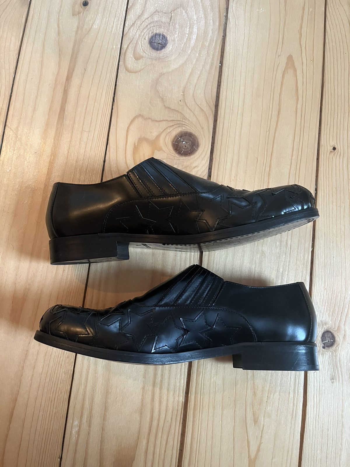 靴 STEFAN COOKE 100 STARS SLIP ON STEFAN COOKE 100 STARS SLIP ON – THE ELEPHANT