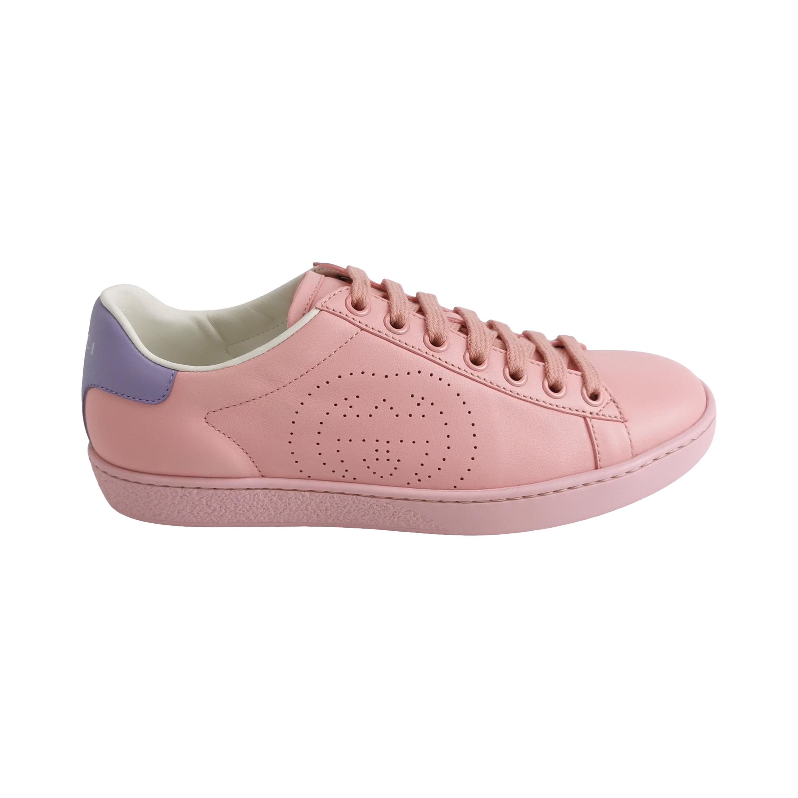 Gucci Gucci Women 5 Lowtop Sneakers Size US 5 / IT 35 - 1 Thumbnail