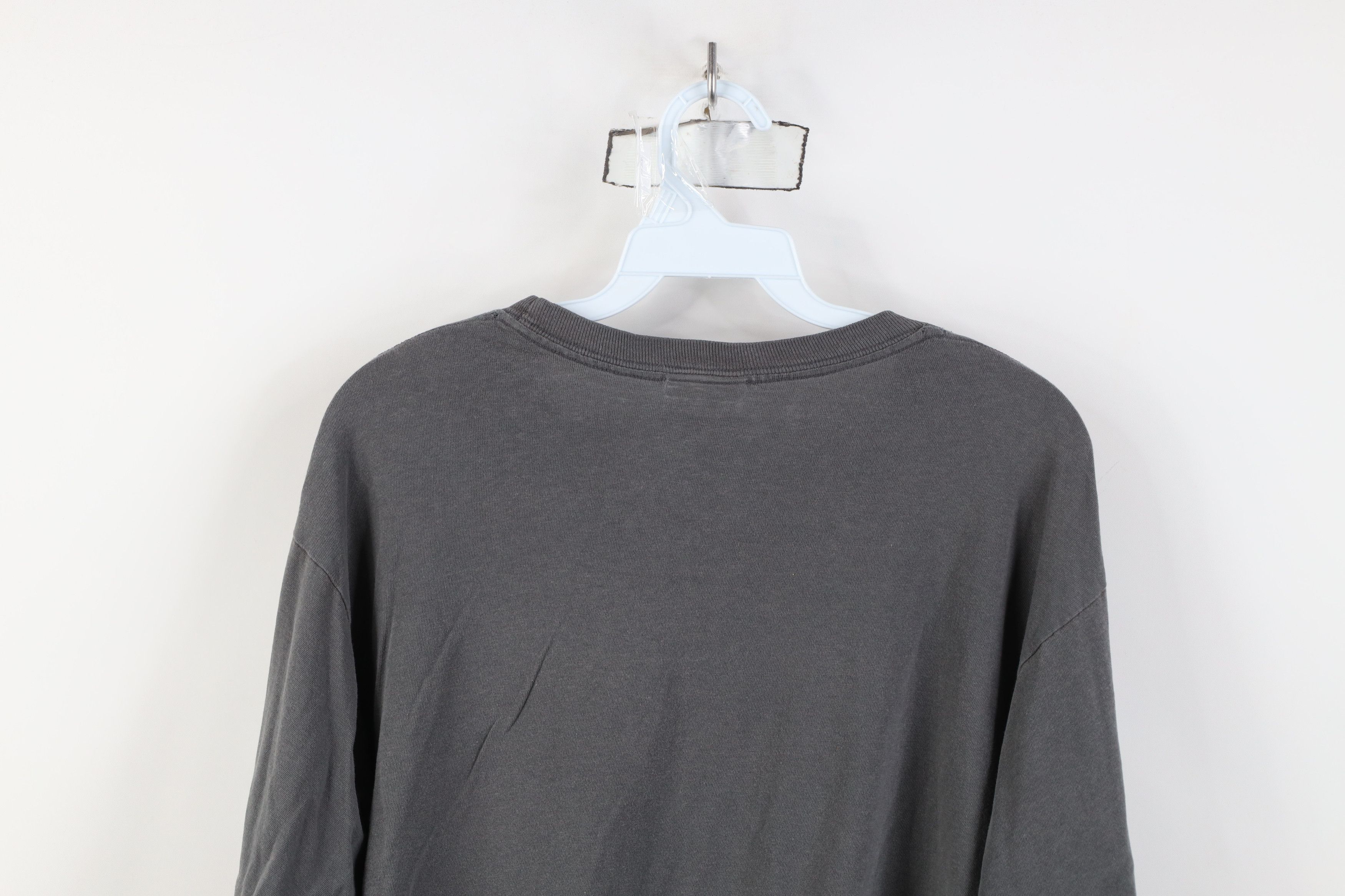 Nike Vintage Y2K Nike Scott Big Center Swoosh Long Sleeve T-Shirt Size US L / EU 52-54 / 3 - 14 Thumbnail