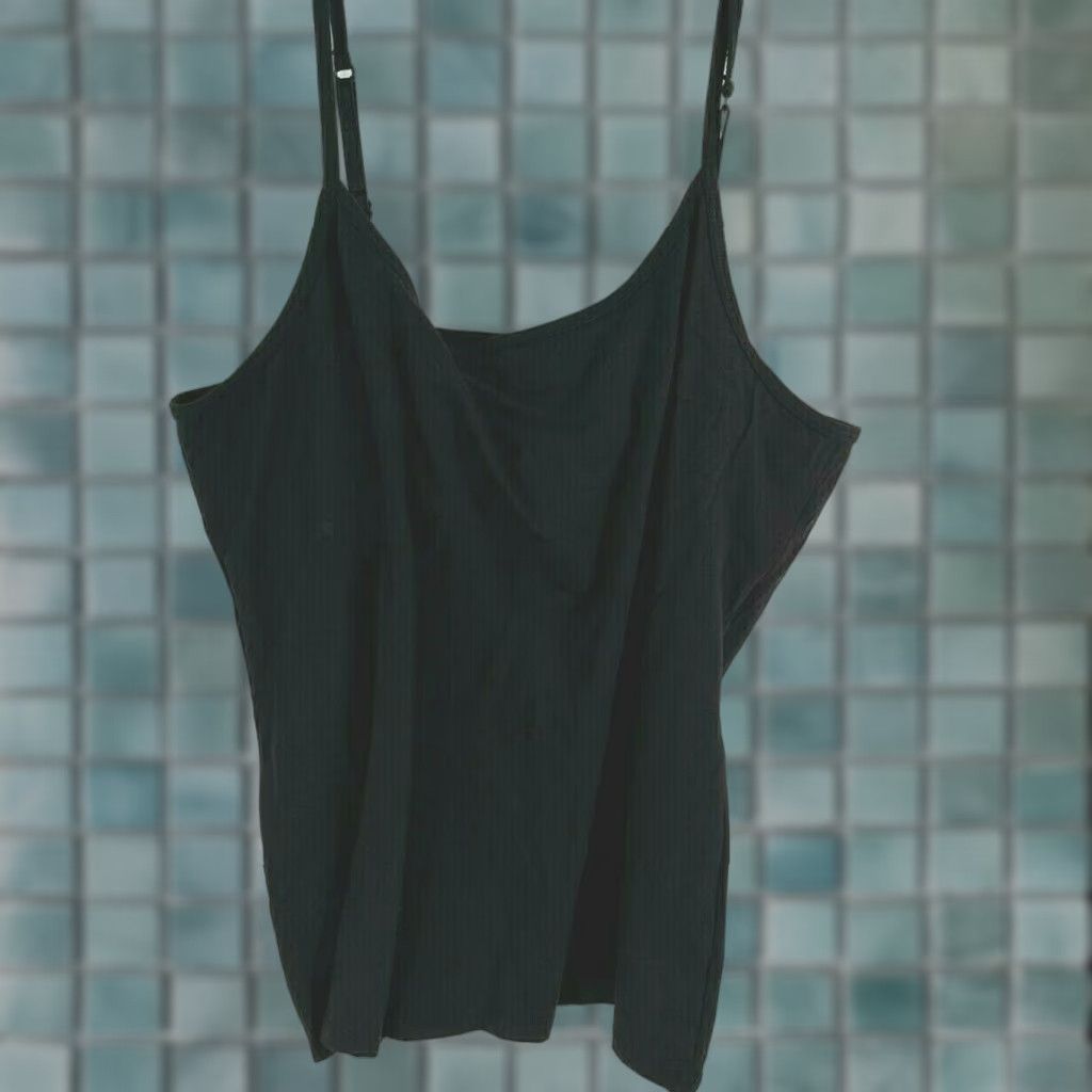 Hanes Hanes Women's Tank Top Camisole Sleeveless Pullover Size XL Black Casual 2010s Size XL / US 12-14 / IT 48-50 - 1 Thumbnail