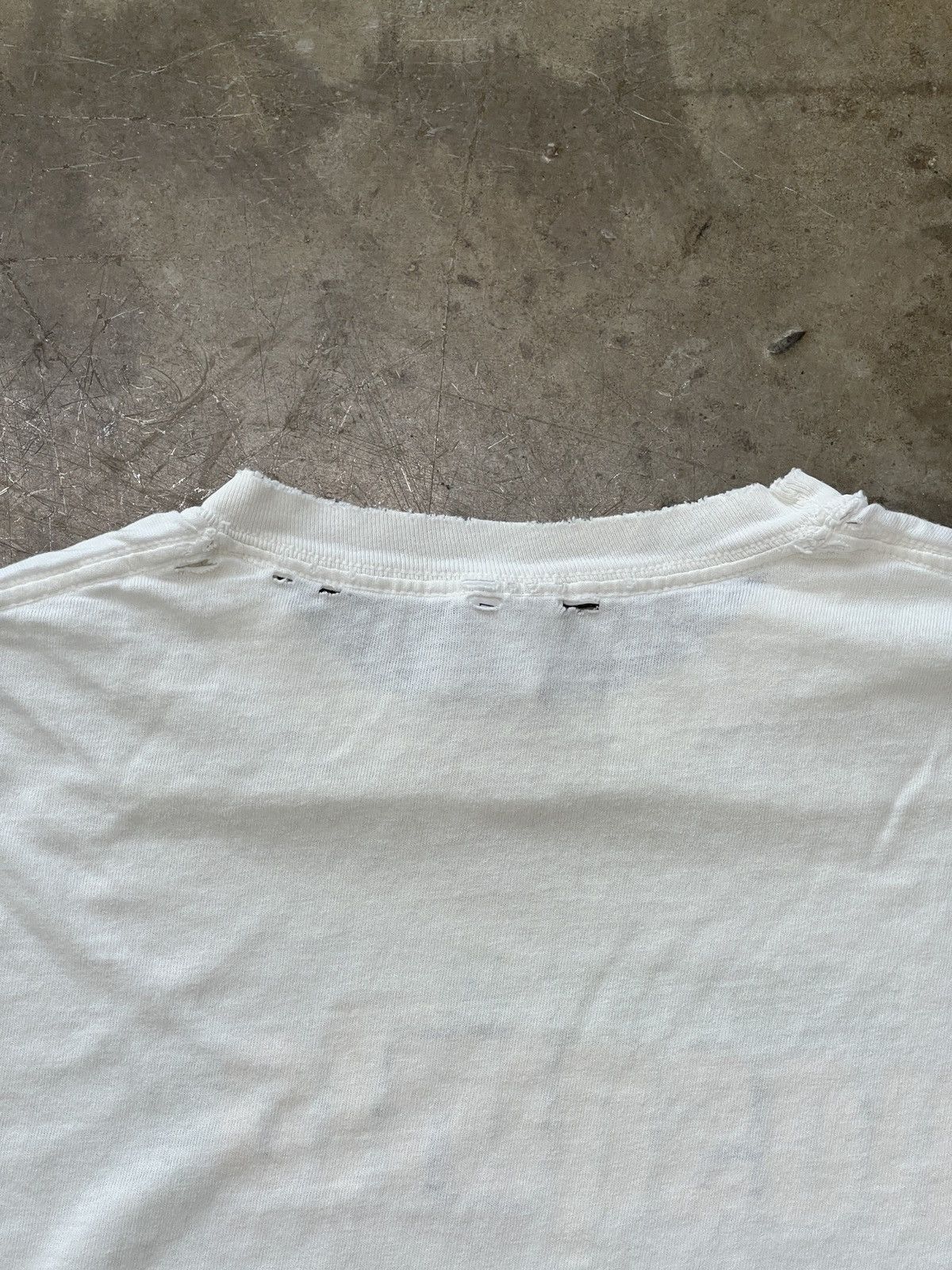 Vintage Vintage Blood Donation Starve a Mosquito Distressed Tee XL Size US XL / EU 56 / 4 - 10 Thumbnail