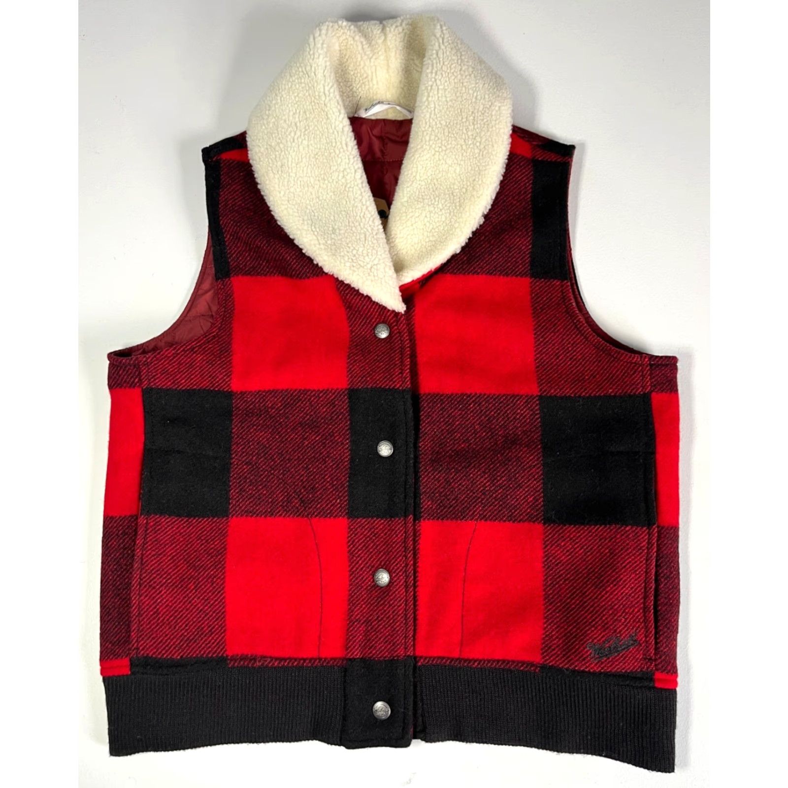 Vintage Woolrich Women's Giant Buffalo Vest Wool Blend Sz S Woolrich Giant Buffalo Vest Red Black Plaid Outdoor Pockets Vintage Womens Size S Vest Size S / US 4 / IT 40 - 5 Thumbnail