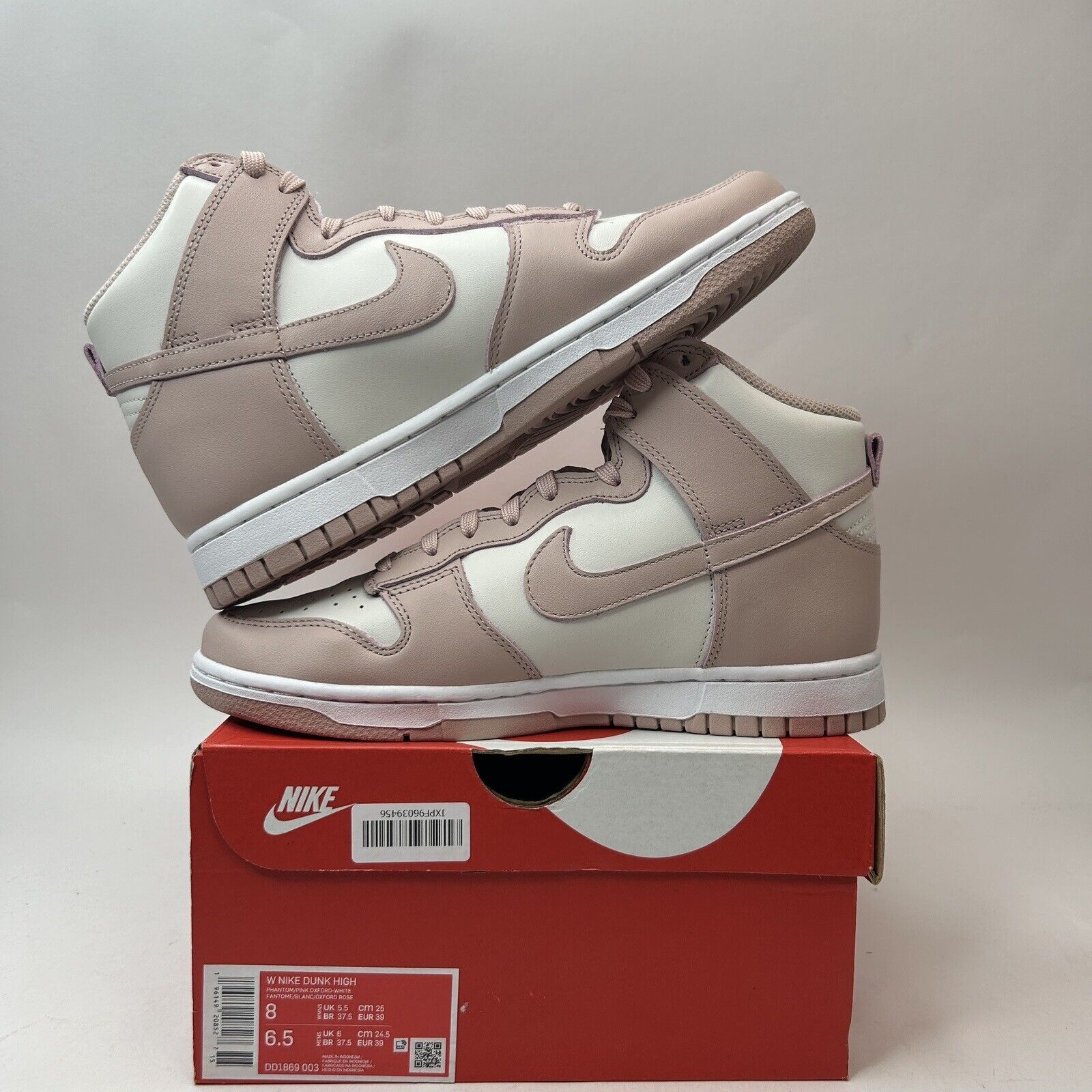 Nike Nike Dunk High WMNS “Pink Oxford” 2023 Size US 8 / IT 38 - 3 Thumbnail