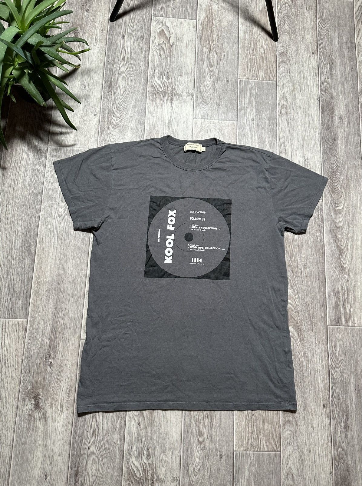 Maison Kitsune Maison Kitsune DJ Promo Kool Fox T-Shirt Size US S / EU 44-46 / 1 - 1 Thumbnail