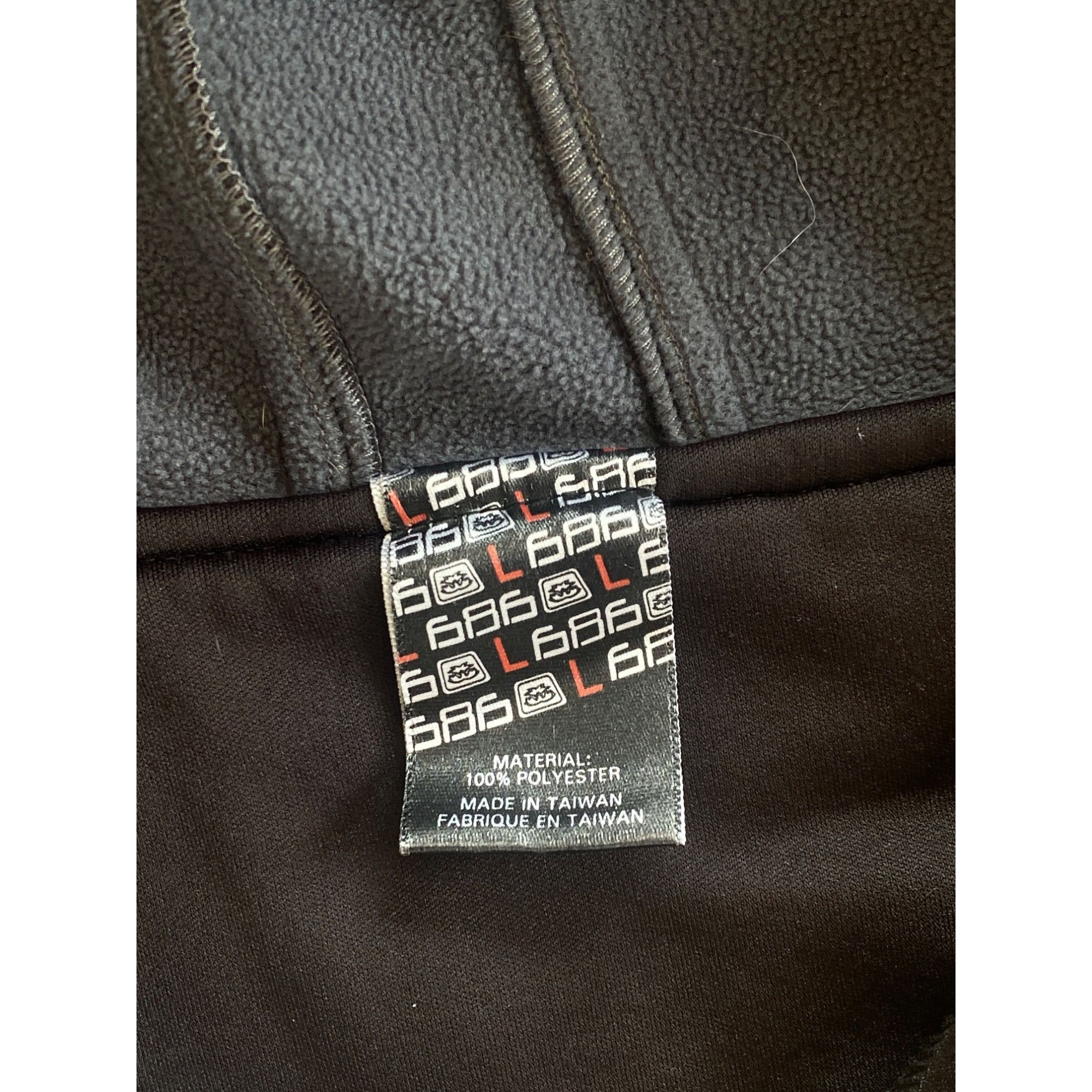 686 Mens 686 Soft Shell Jacket Black Large** Size US L / EU 52-54 / 3 - 6 Thumbnail