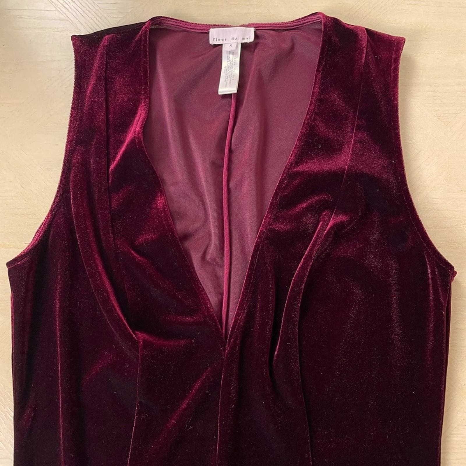 image of Fleur Du Mal Bodysuit Burgundy Velvet Plunge Sleeveless Euc in Red, Women's (Size Small)