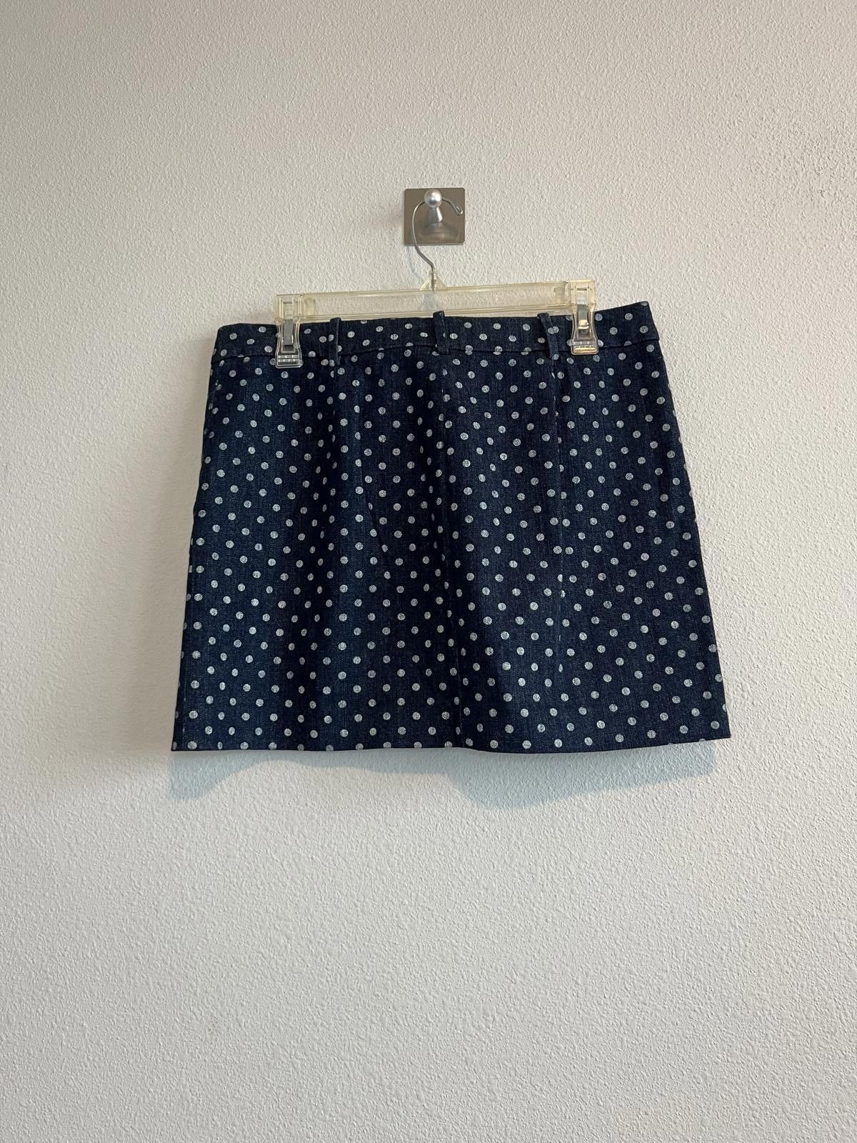 J.Crew J. Crew Blue Denim Mini Skirt with White Polka Dots Size 28" / US 6 / IT 42 - 2 Thumbnail