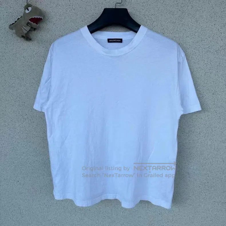 Balenciaga Balenciaga Back Logo Short Sleeve T-Shirt Size US S / EU 44-46 / 1 - 1 Thumbnail