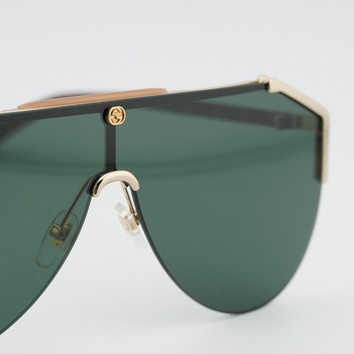 Gucci Gucci GG0584S 002 Sunglasses Gold Shield Frame, Green Lenses Size ONE SIZE - 6 Thumbnail