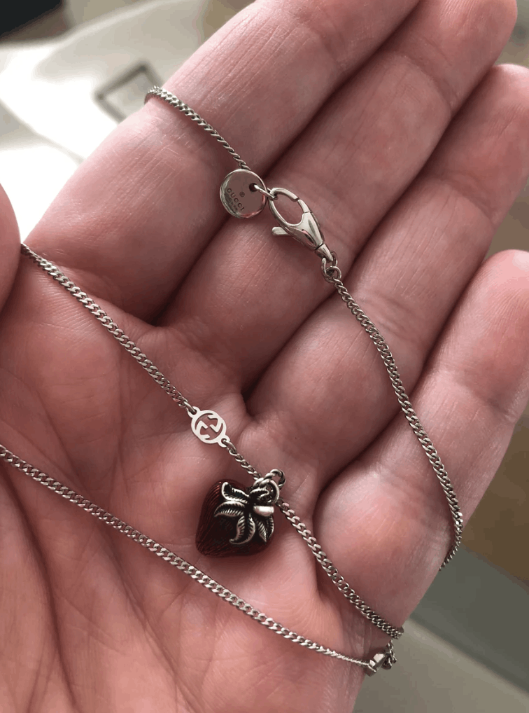 Gucci Gucci Interlocking GG Strawberry Necklace in Sterling Silver Size ONE SIZE - 3 Thumbnail