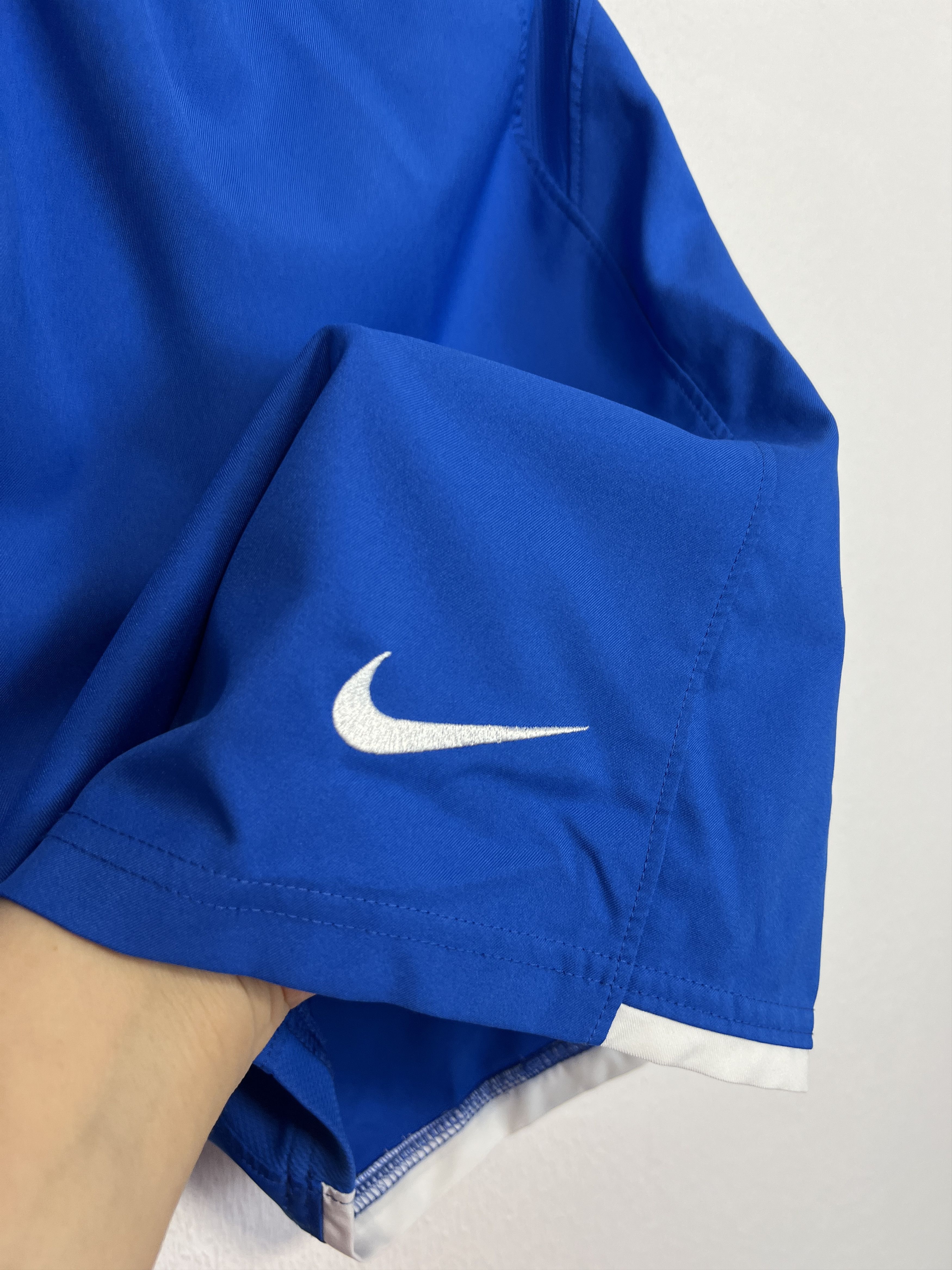 Nike Vintage Nike Zurich Football Shorts Soccer Track Sport Rare Size US 32 / EU 48 - 5 Thumbnail