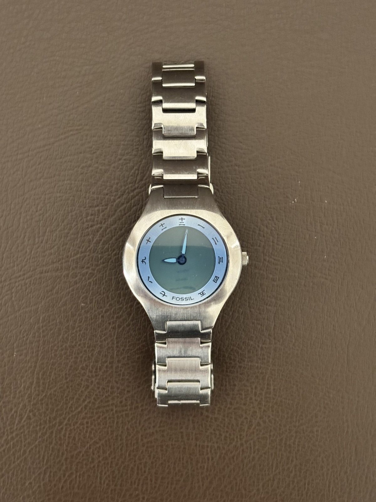 Fossil FOSSIL BIG TIC(JR-8292)RED FRAME WATCH🔴 | Grailed