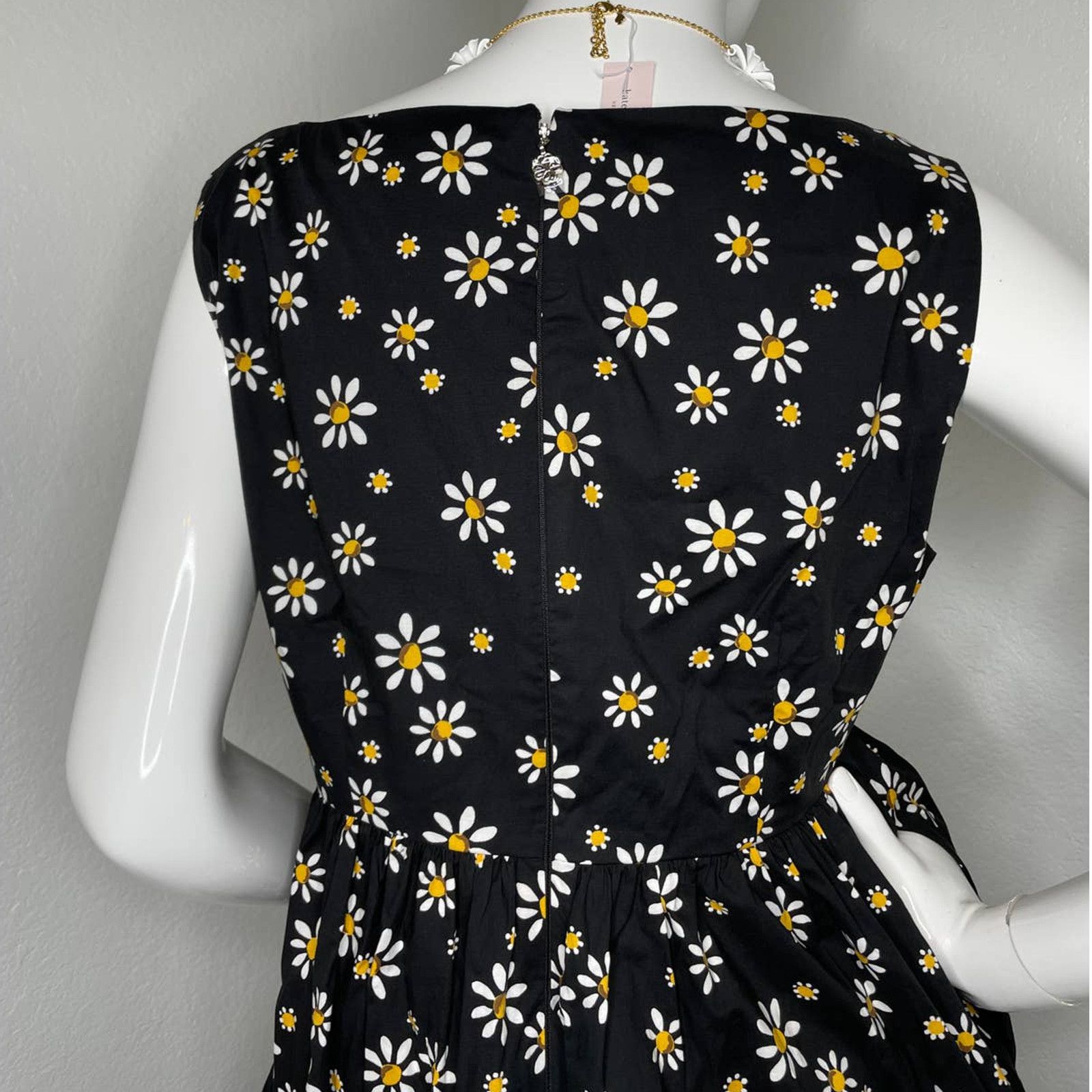 Kate Spade Kate Spade Daisy dots Mainline Vineyard sleeveless Dress 2 Size ONE SIZE - 7 Thumbnail