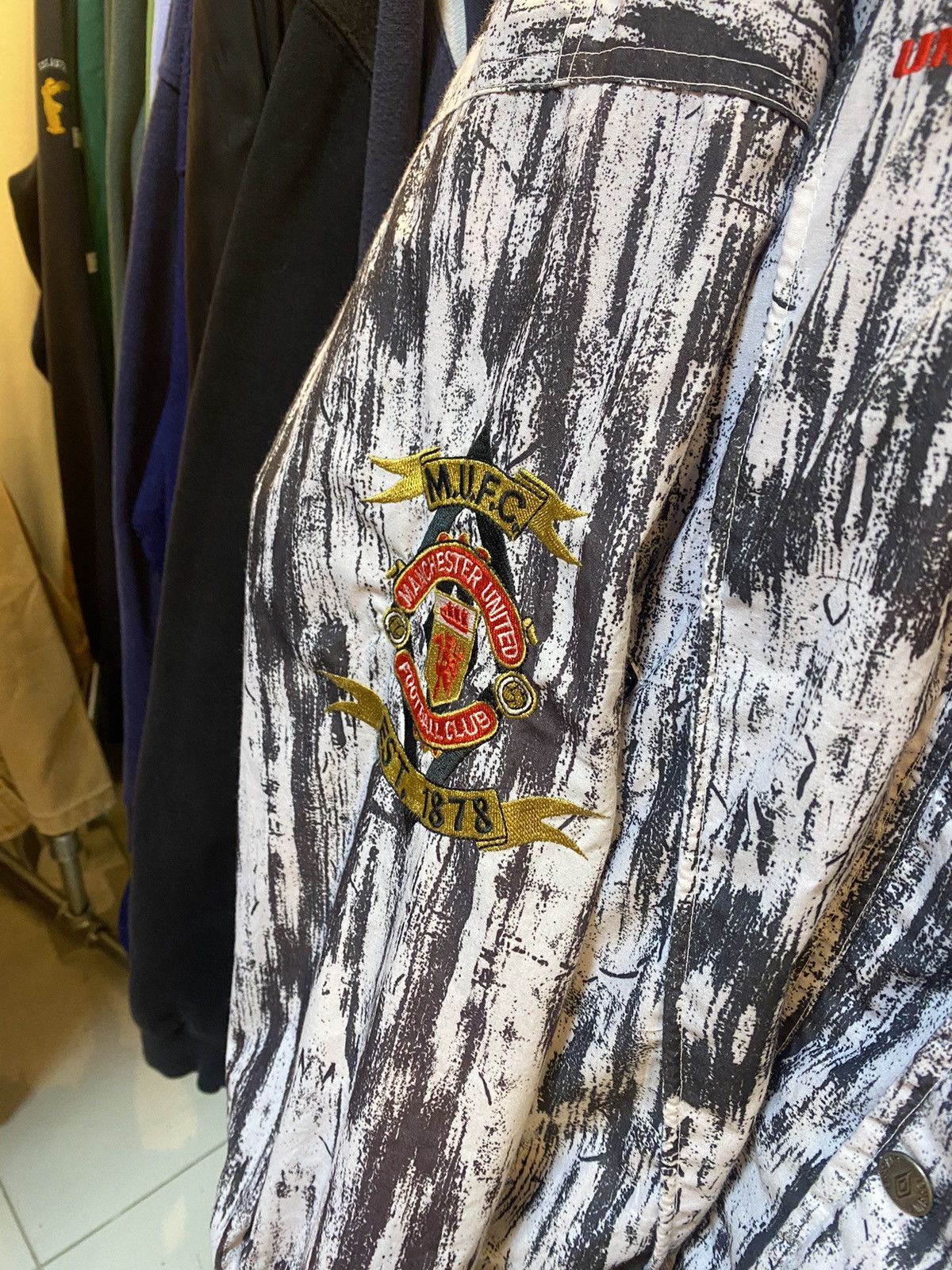 Vintage Vintage Manchester United Track Jacket Size US L / EU 52-54 / 3 - 4 Thumbnail