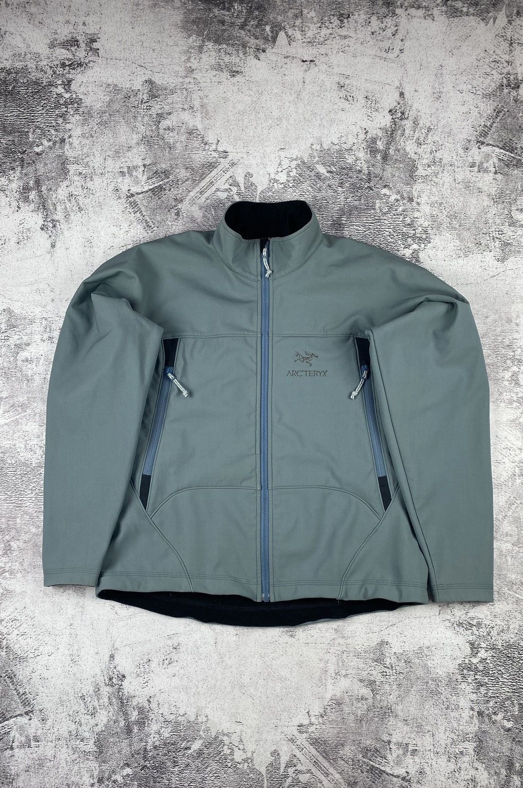 image of Vintage 1990S Aqua Blue Arcteryx Softshell, Women's (Size Large)