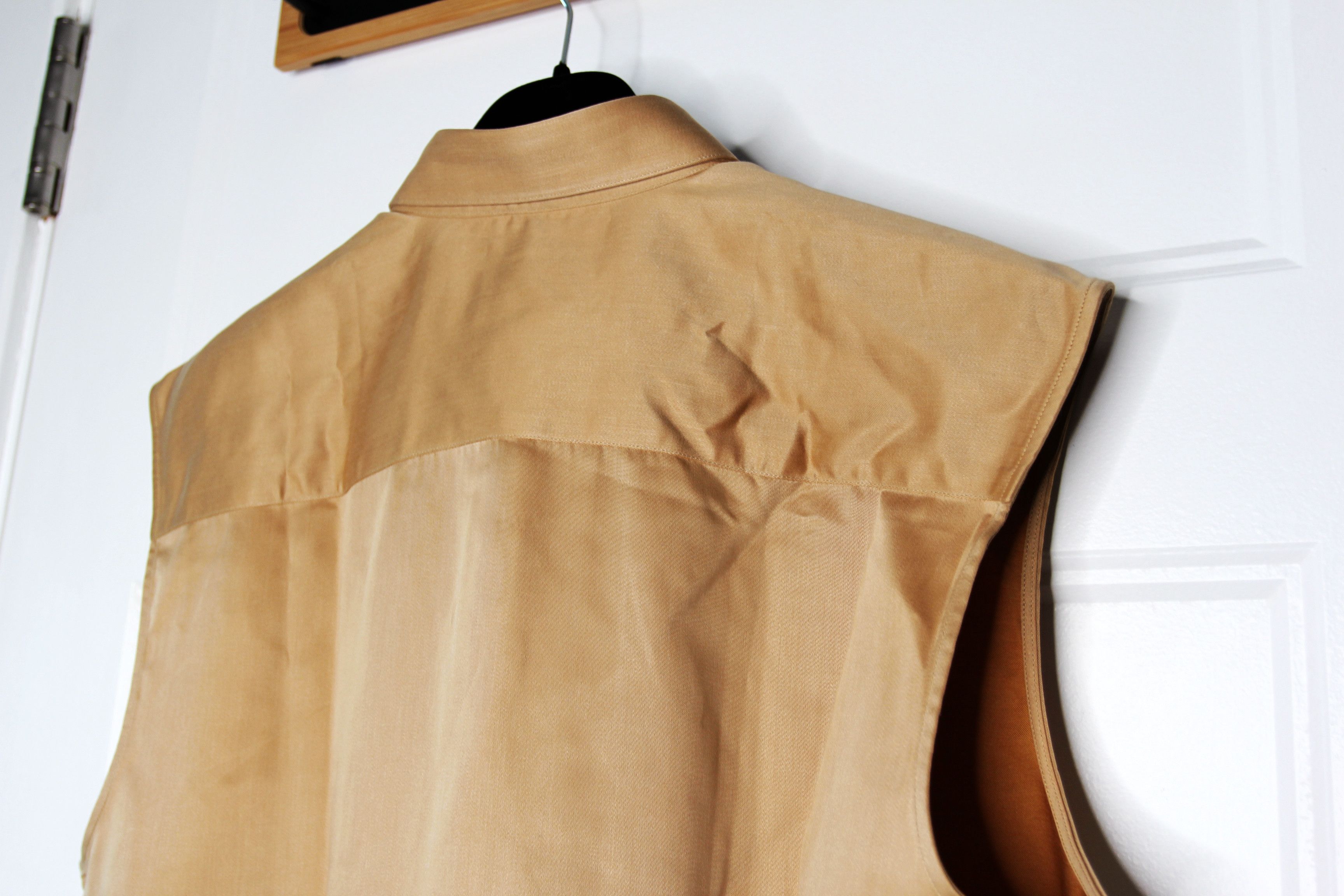 Ernest W. Baker BNWT SS23 ERNEST W. BAKER SLEEVELESS SHIRT 46 Size US S / EU 44-46 / 1 - 6 Thumbnail