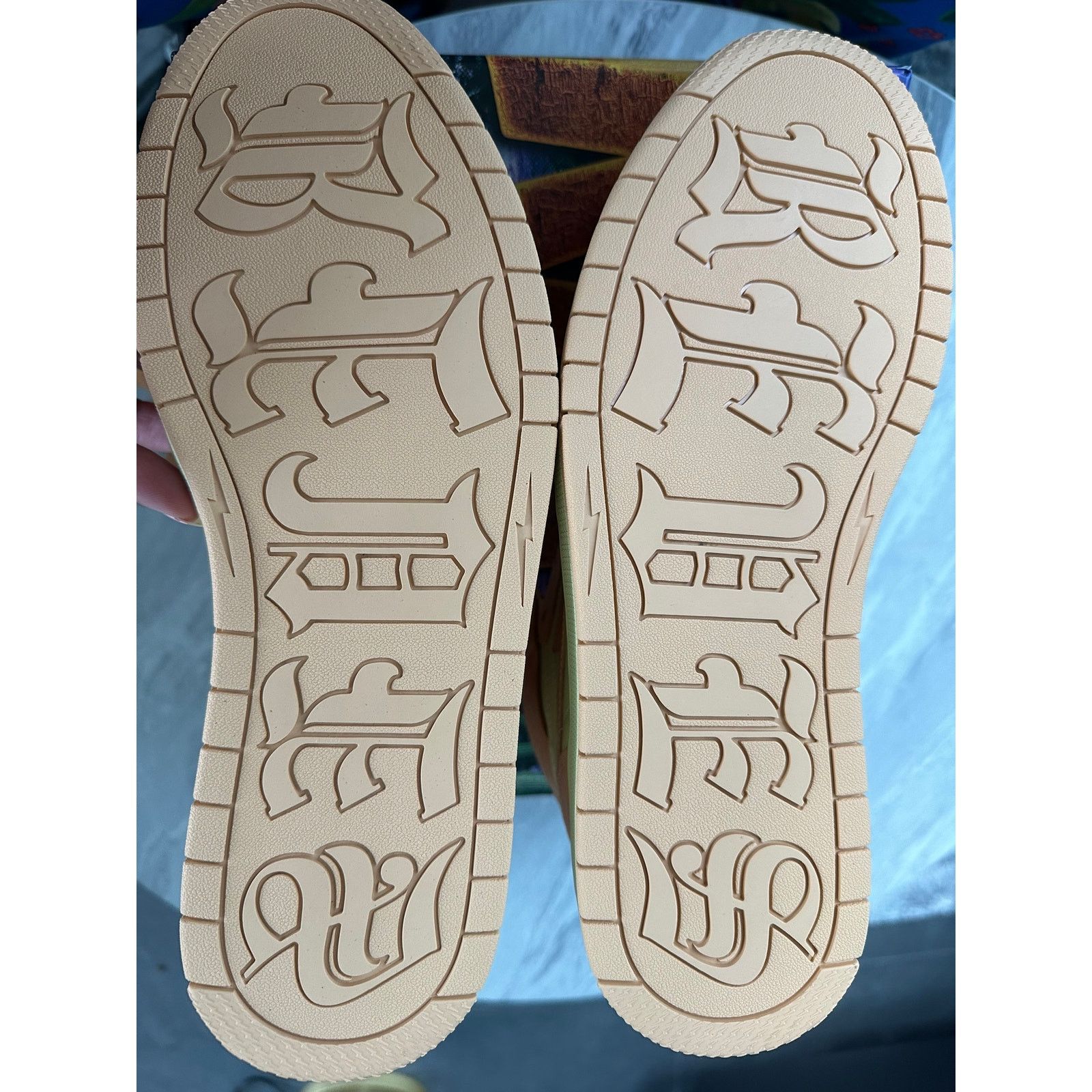 Reves Paris Air KIY REVÉS PARIS SUN TAN SNEAKERS SIZE 11 NIB Size US 11 / EU 44 - 4 Thumbnail