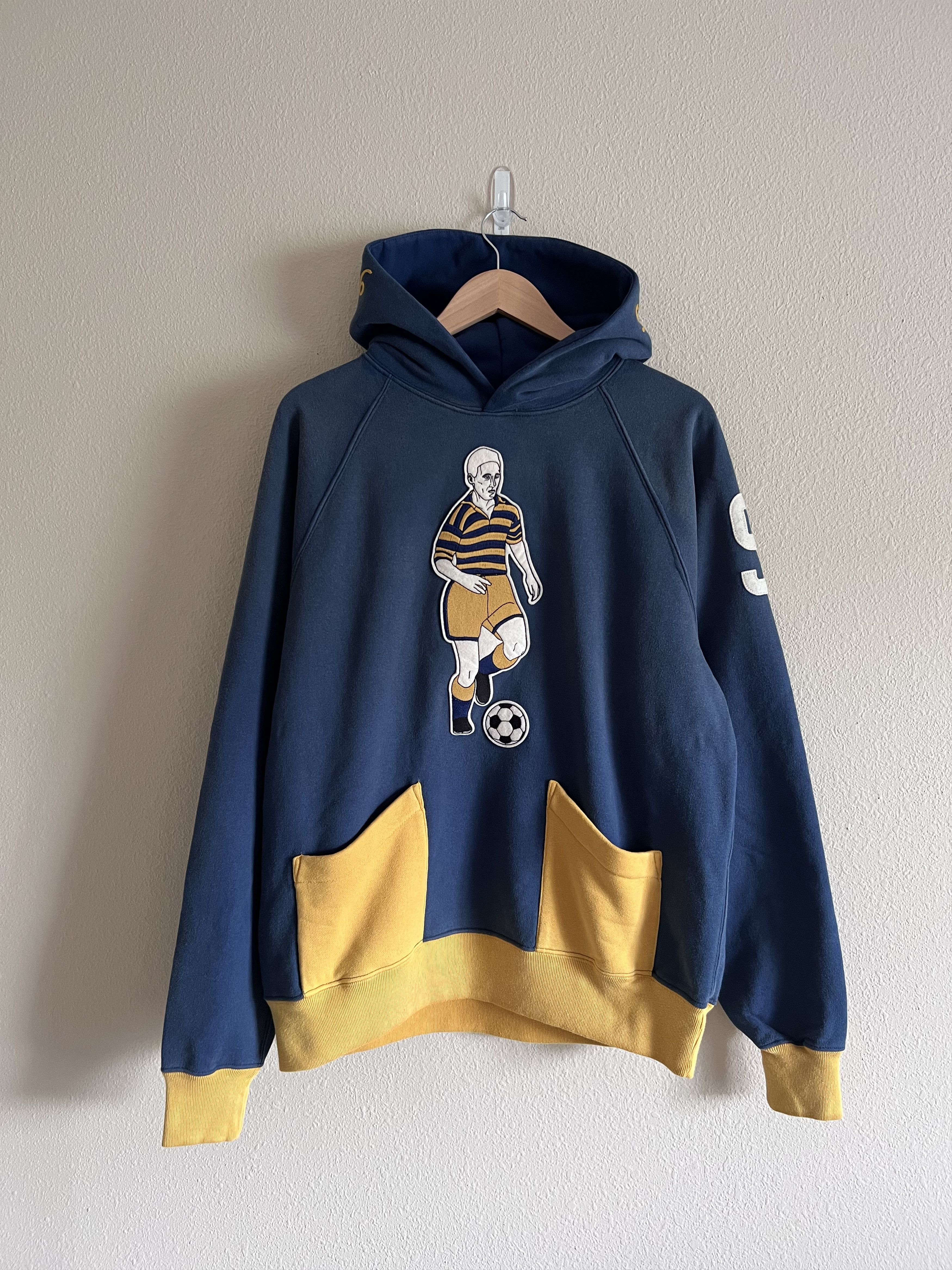 Samuel Zelig Samuel Zelig New Rituals Embroidered Crewneck