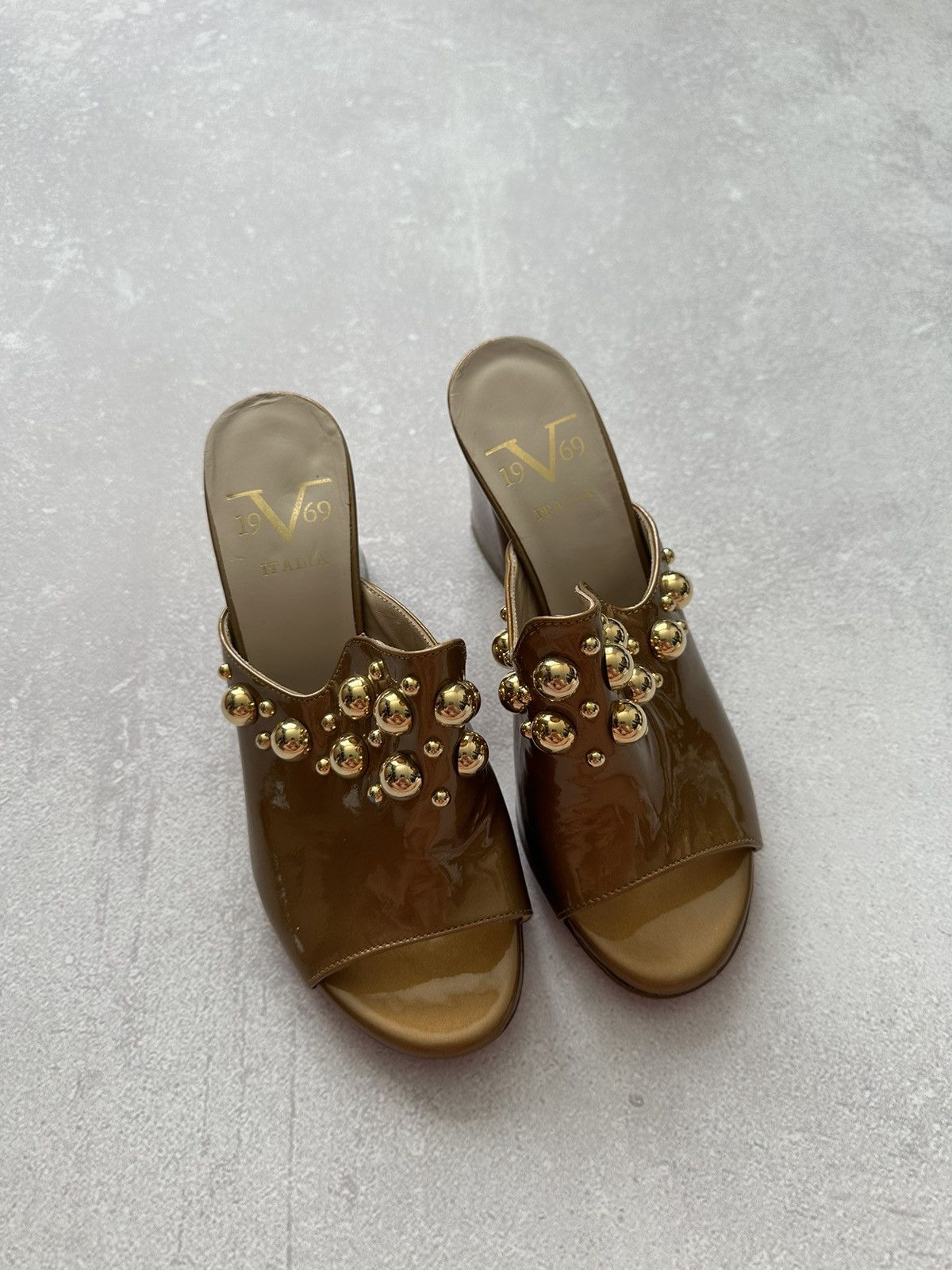 Versace versace 1969 shoes women platform gold size 36 made in Italy Size US 6 / IT 36 - 2 Thumbnail