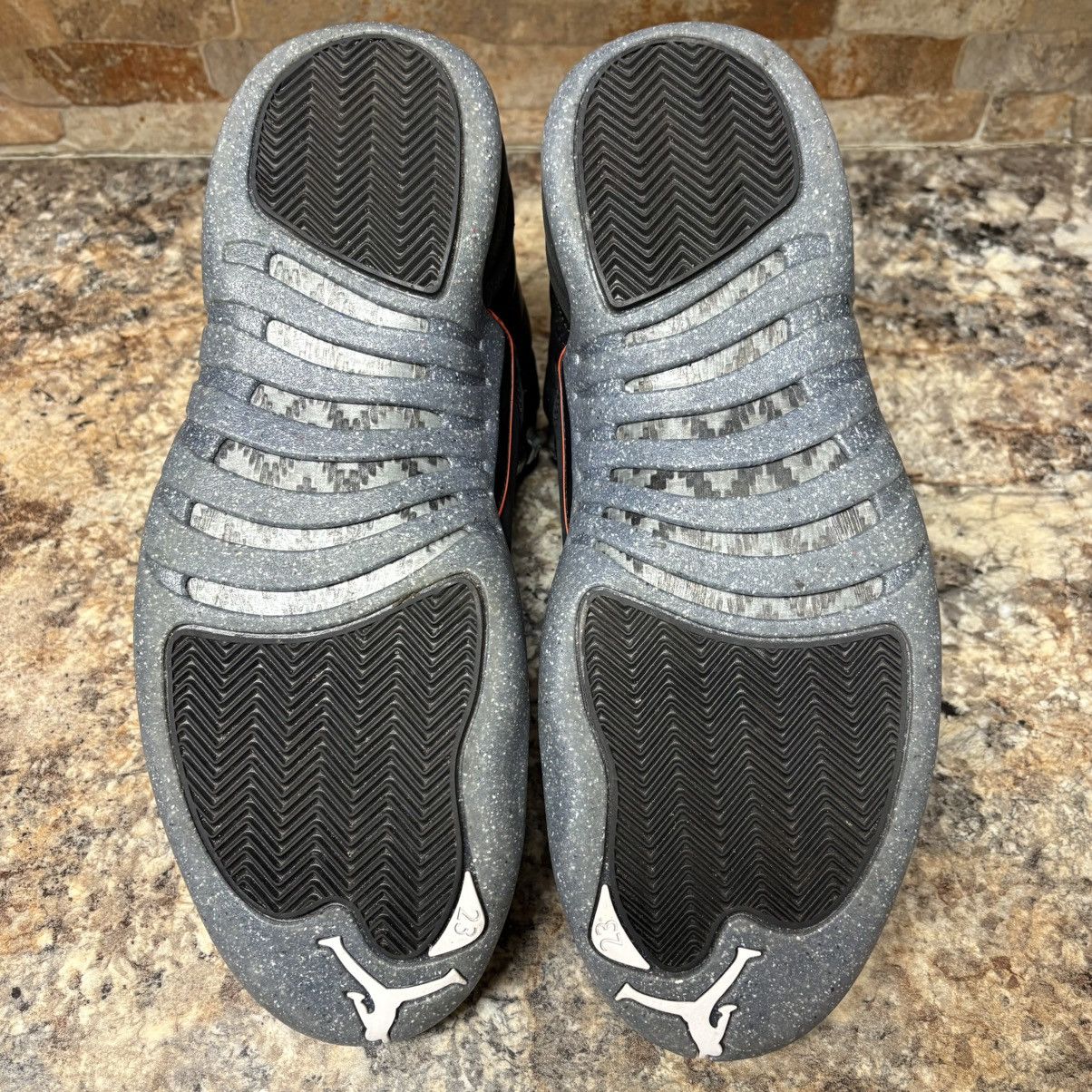 Jordan Brand Air Jordan 12 Utility Size 11.5 Size US 11.5 / EU 44-45 - 8 Thumbnail