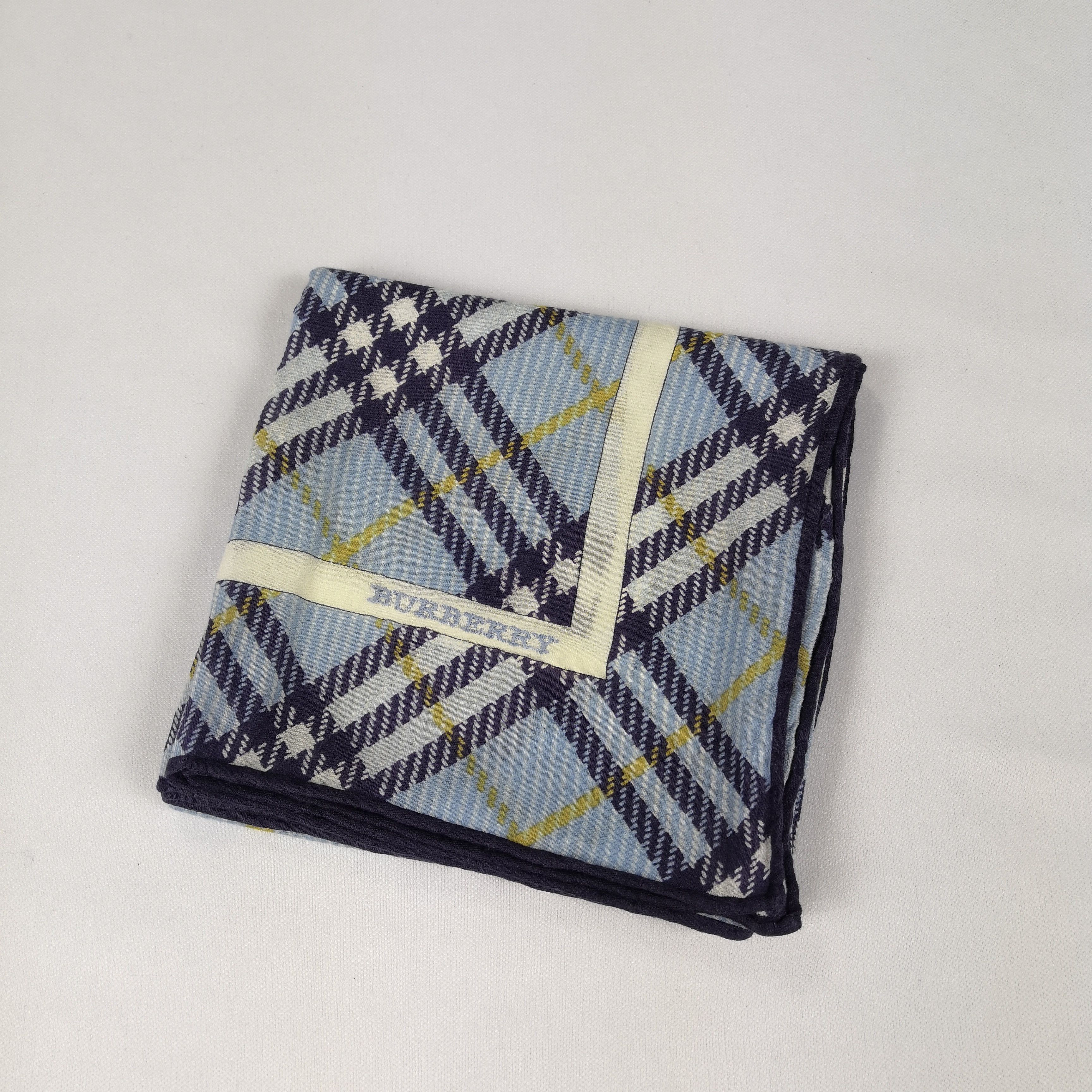 Burberry Vintage Burberry Handkerchief 56789 Size ONE SIZE - 4 Thumbnail