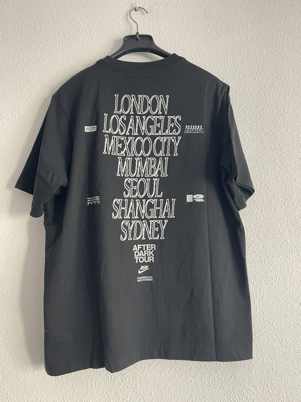 Nike Nike After Dark Tour Size M / US 6-8 / IT 42-44 - 2 Thumbnail