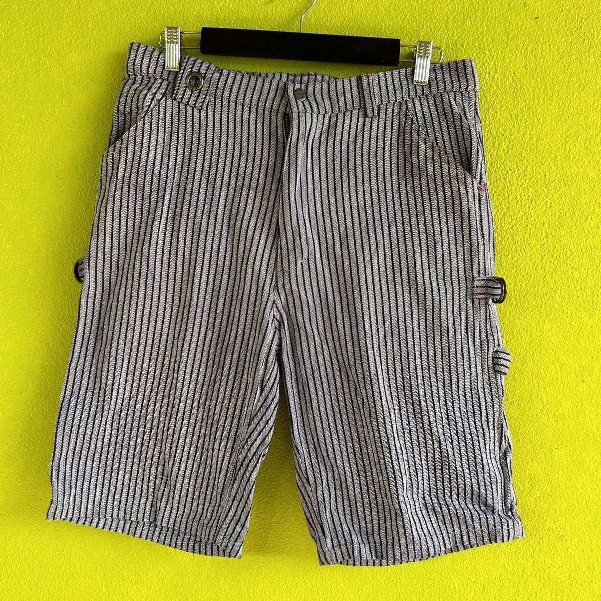 Other Vintage Texaco Carpenter Short with Detachable Bag Size US 32 / EU 48 - 2 Thumbnail