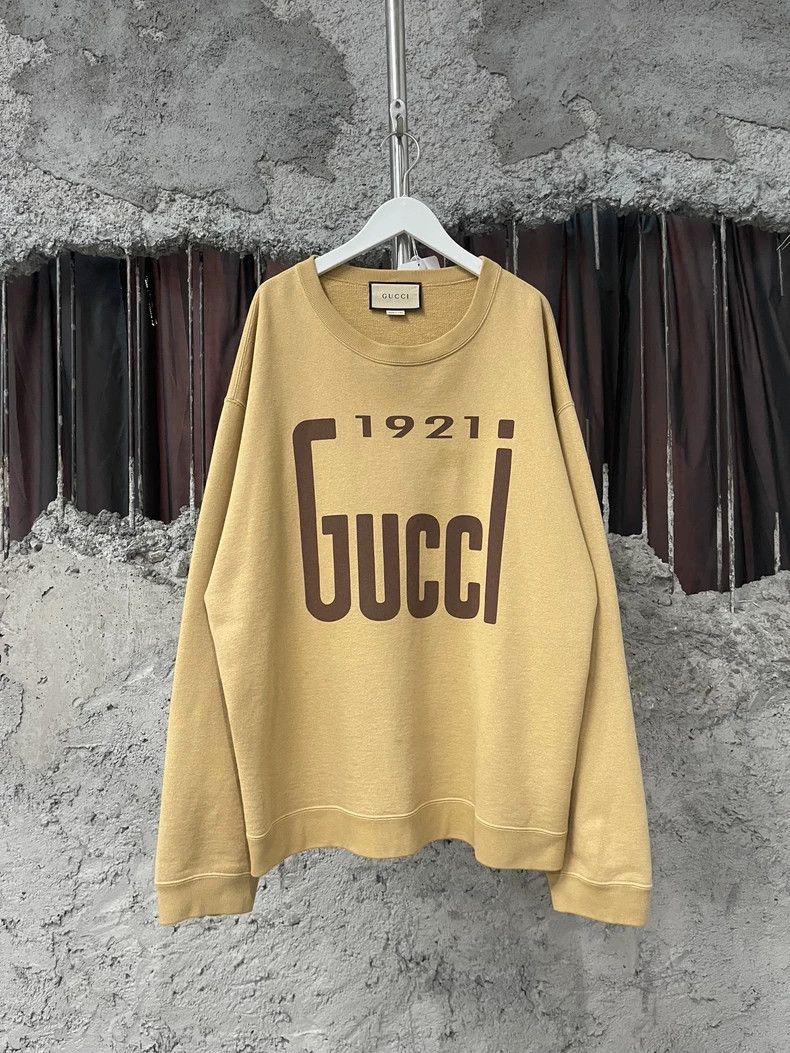 Gucci Gucci Logo Sweatshirt in Yellow-dmc Size US XL / EU 56 / 4 - 1 Thumbnail