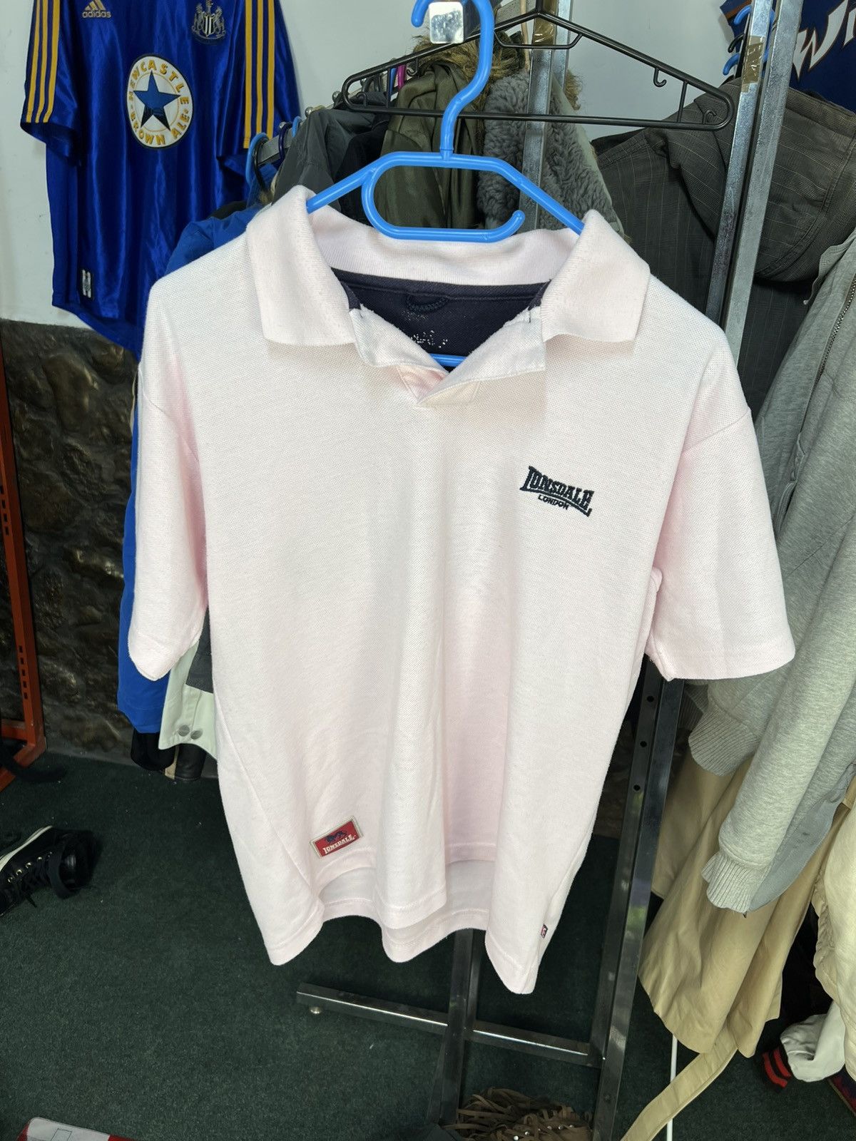 Lonsdale Mens Vintage Lonsdale Big Logo Polo T Shirt Old Money Casual Size US L / EU 52-54 / 3 - 11 Thumbnail