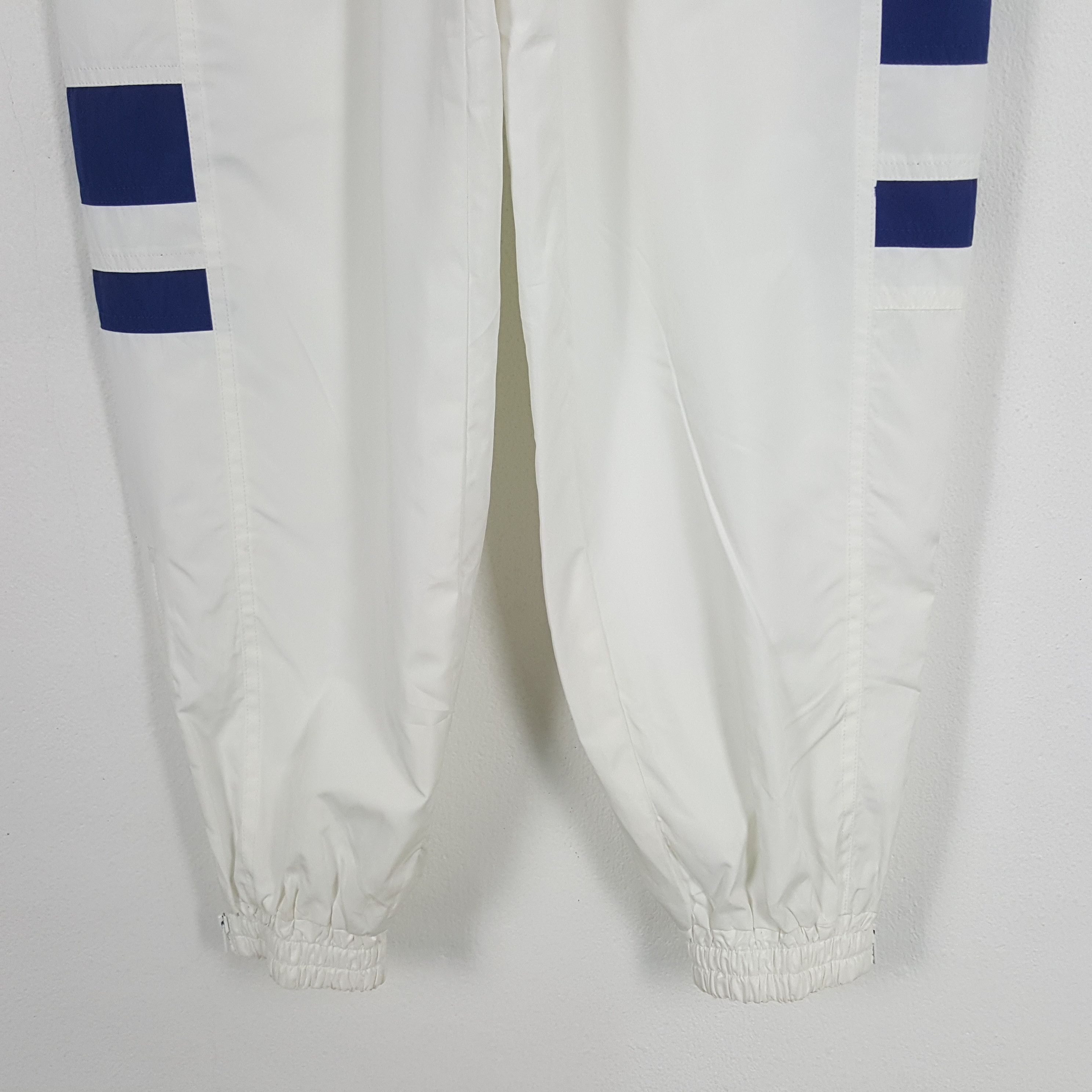Sergio Tacchini × Vintage Vintage Sergio Tacchini Windbreaker Joggers Pants Size US 35 - 3 Thumbnail