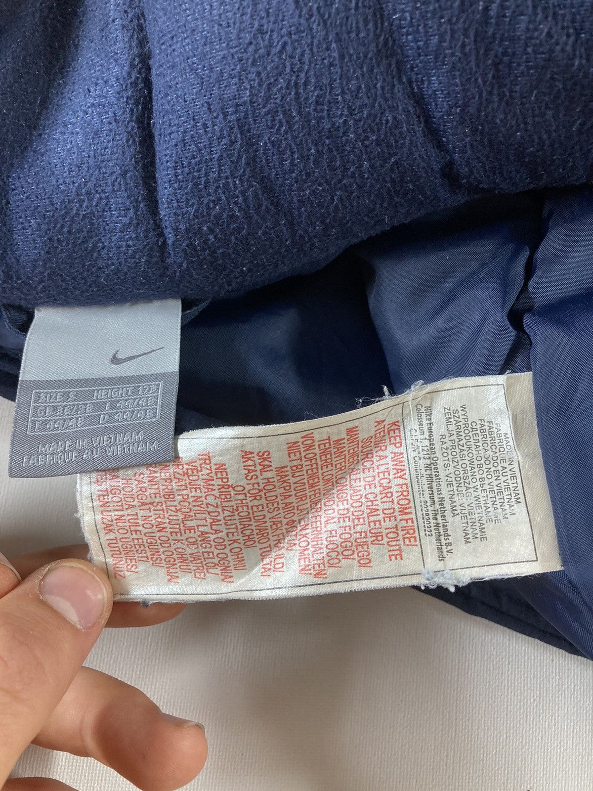 Nike × Vintage Vintage Nike Swoosh Winter Down Jacket Y2K size S Size US S / EU 44-46 / 1 - 9 Thumbnail