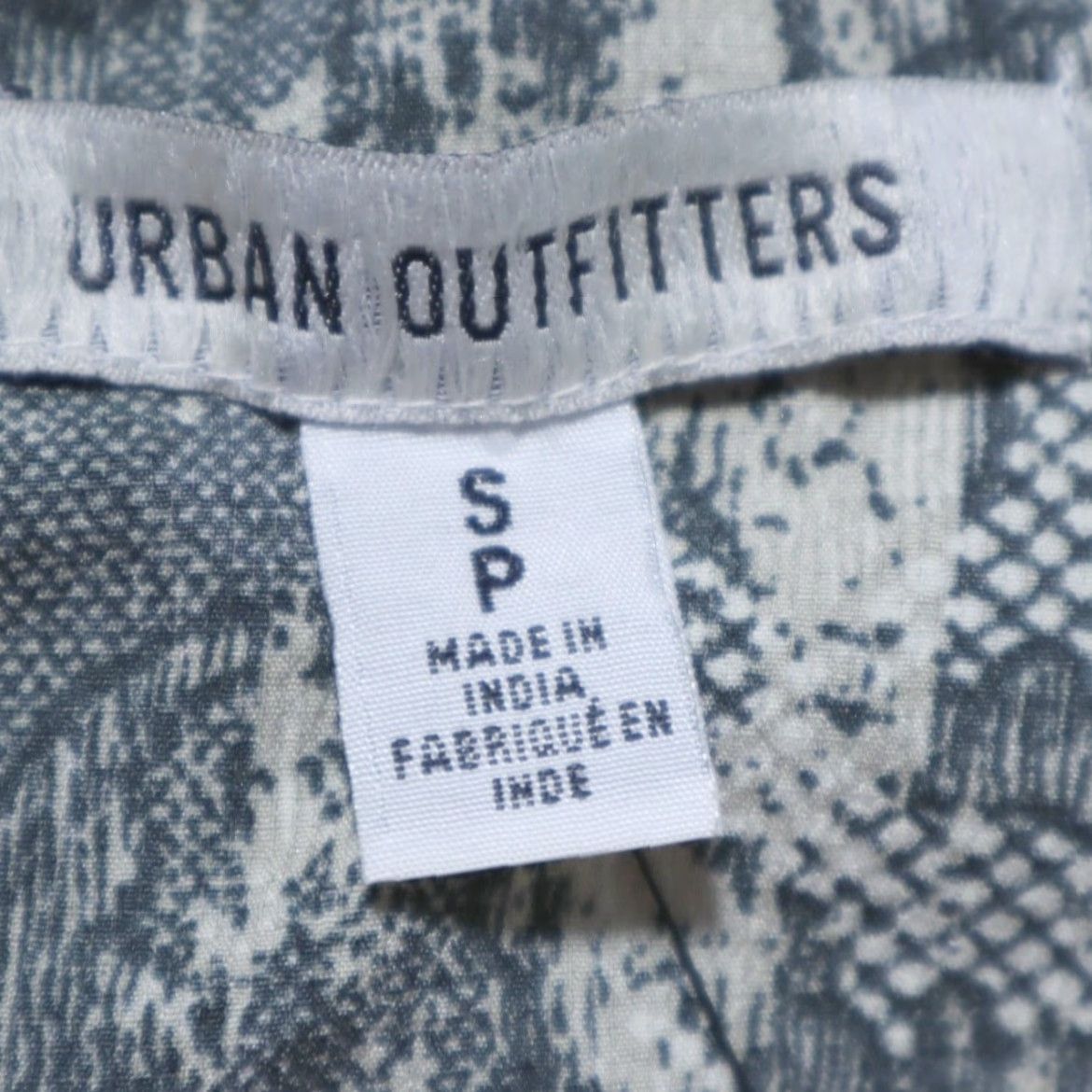 Urban Outfitters Urban Outfitters Pleated Cami Stretch Solid Tank Top Black Motif Women's S Size S / US 4 / IT 40 - 5 Thumbnail