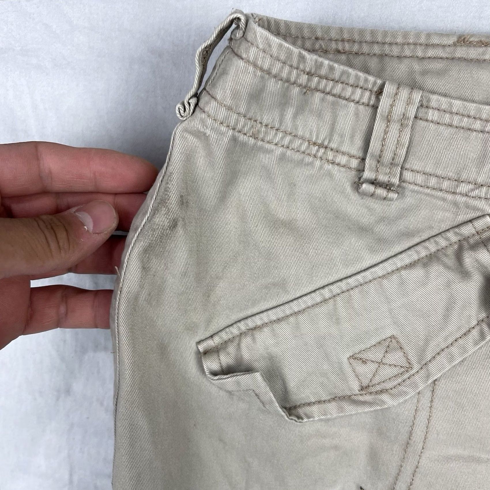 Ed Hardy VINTAGE Ed Hardy Cargo Pants Women 29 Paratrooper Y2K Patches Studded Rhinestone Pants Woman Beige 29 Cargo Size 29" - 7 Thumbnail
