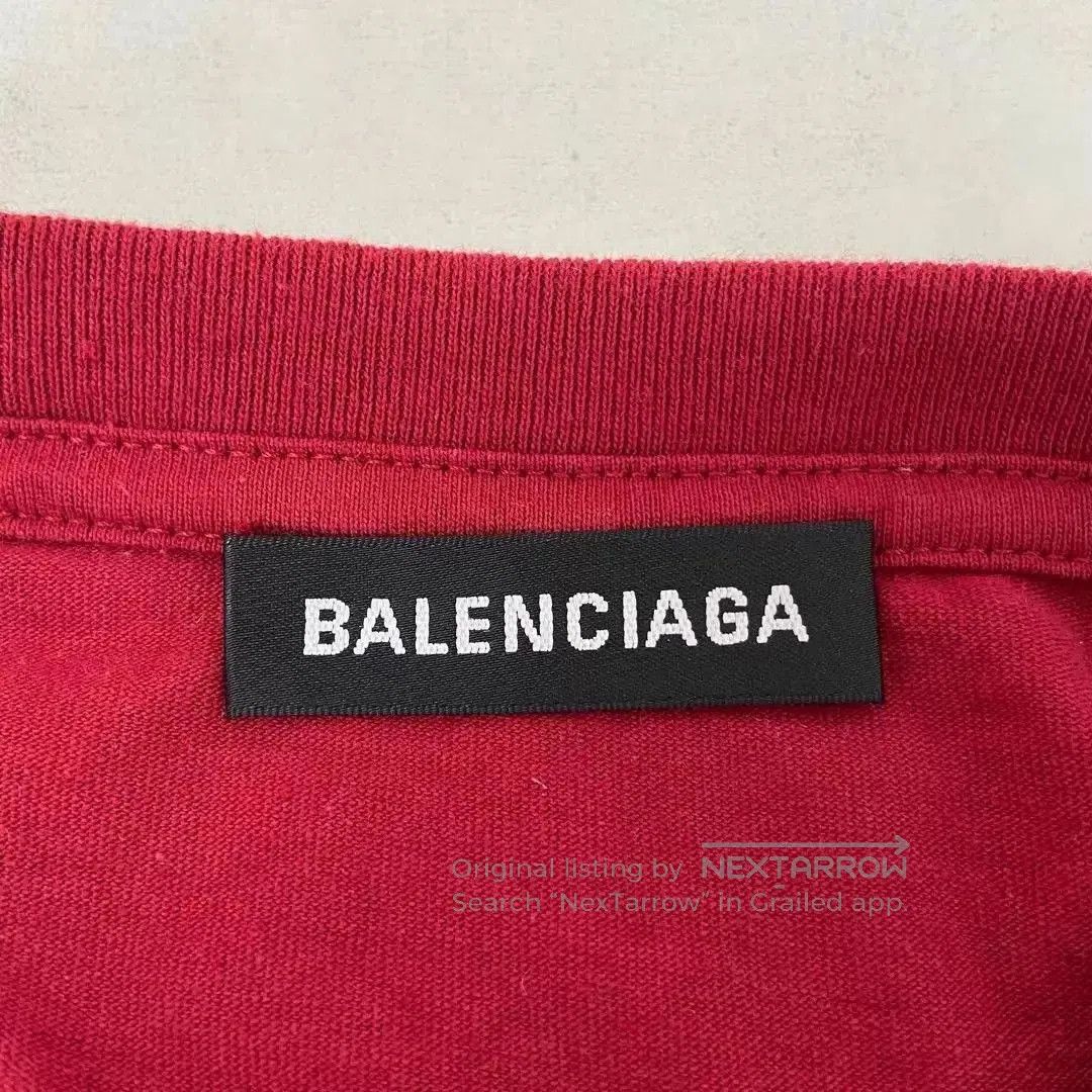 Balenciaga Red Short-Sleeve Graphic T-Shirt - Size M. Size US M / EU 48-50 / 2 - 5 Thumbnail