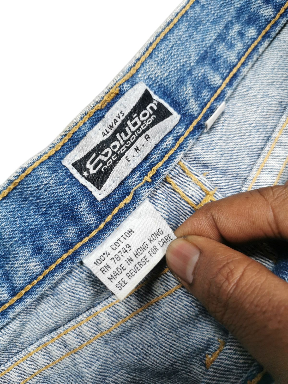 If Six Was Nine Evolution bootcut style showbutton denim jeans size 31x31 Size US 31 - 9 Thumbnail