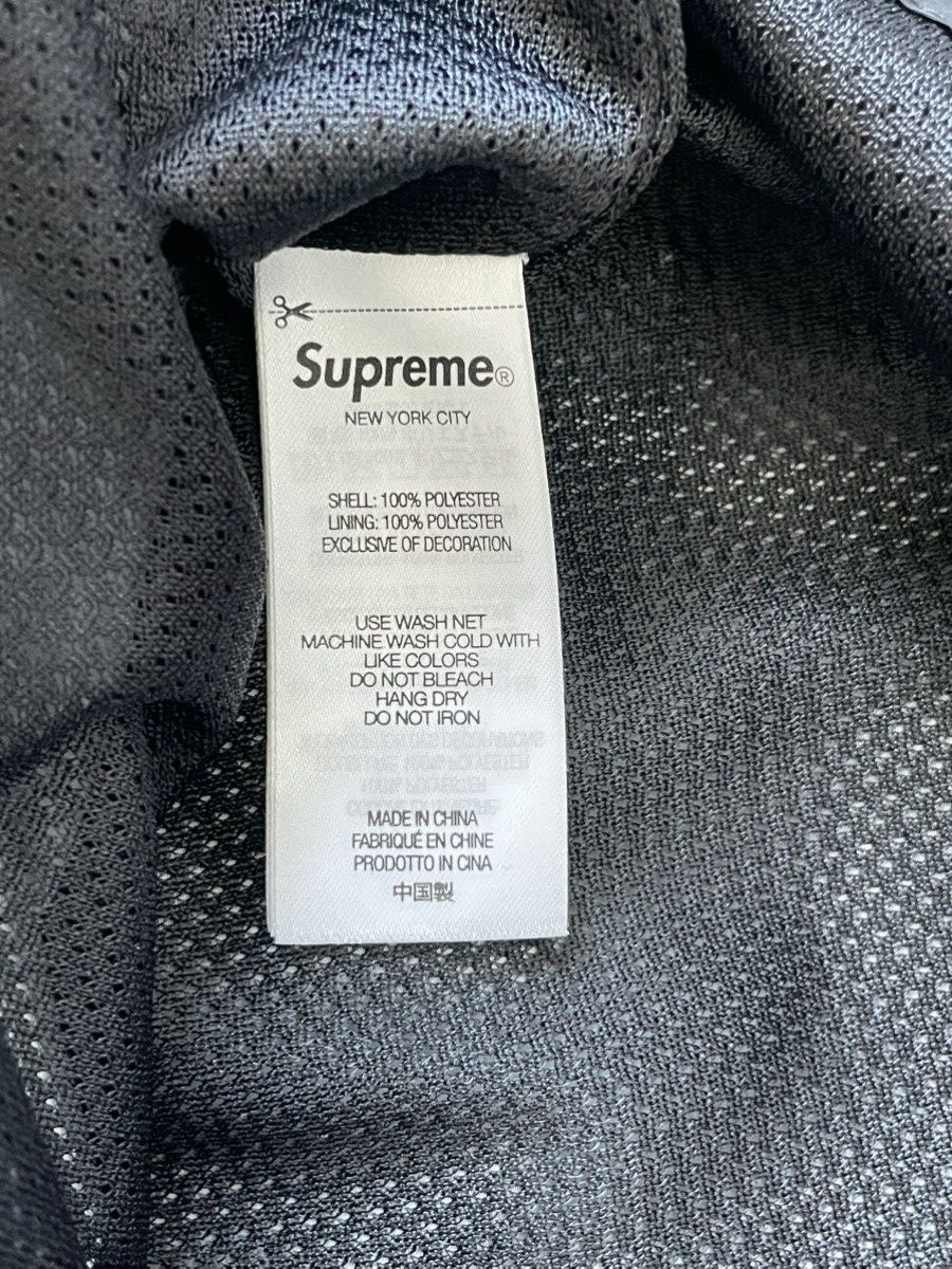 Supreme × Umbro Supreme x Umbro Gradient Track Jacket Black Small Size US S / EU 44-46 / 1 - 10 Thumbnail