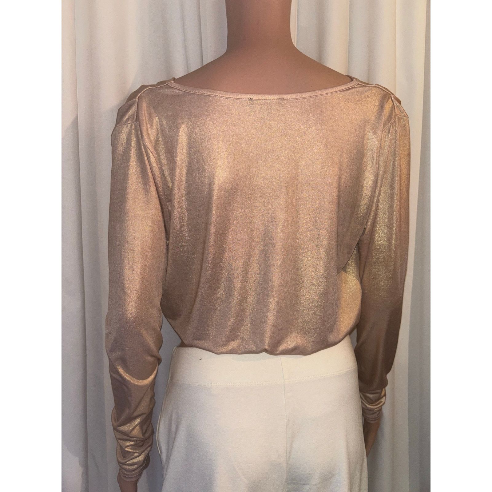 The Unbranded Brand Privy Size S - Satin Silk Crop Top Size S / US 4 / IT 40 - 4 Thumbnail