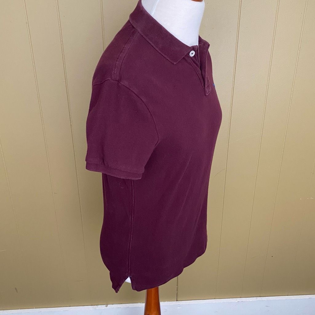 American Eagle Outfitters American Eagle outfitters men M 2 button polo athletic fit b Size US M / EU 48-50 / 2 - 3 Thumbnail