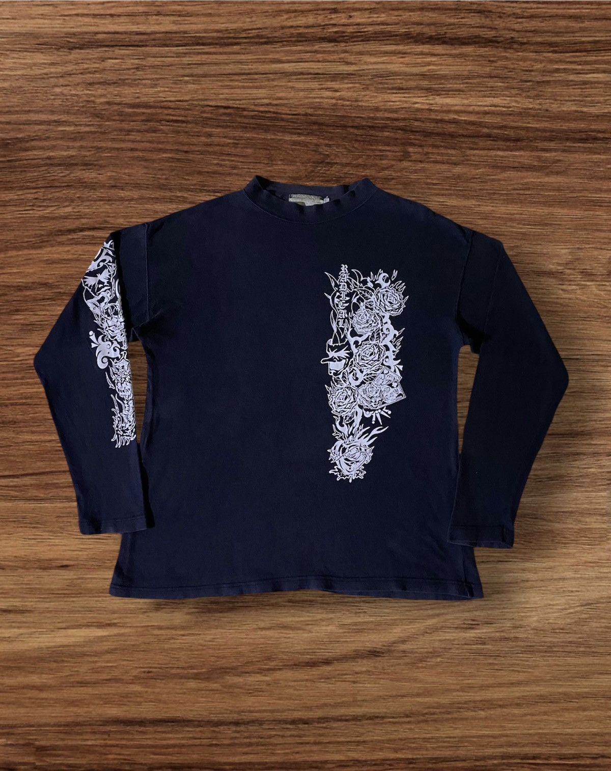Japanese Brand 🔥VERYRARE🔥🔥Vintage Cross Skull Floral Long Sleeve Size US M / EU 48-50 / 2 - 1 Thumbnail