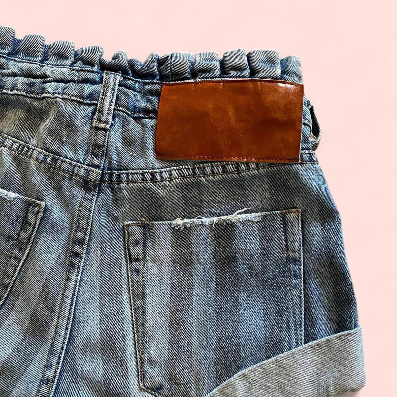 Other One teaspoon Mid-waisted, light-washed blue denim shorts Size 42" / US 20 - 7 Thumbnail