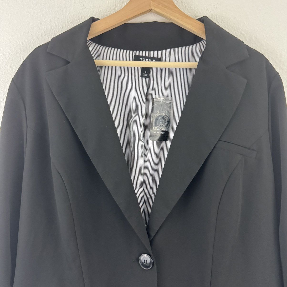 Torrid TORRID Black City Twill Classic Fit Plus Size Ruched Blazer Size XXL / US 16-18 / IT 52-54 - 6 Thumbnail