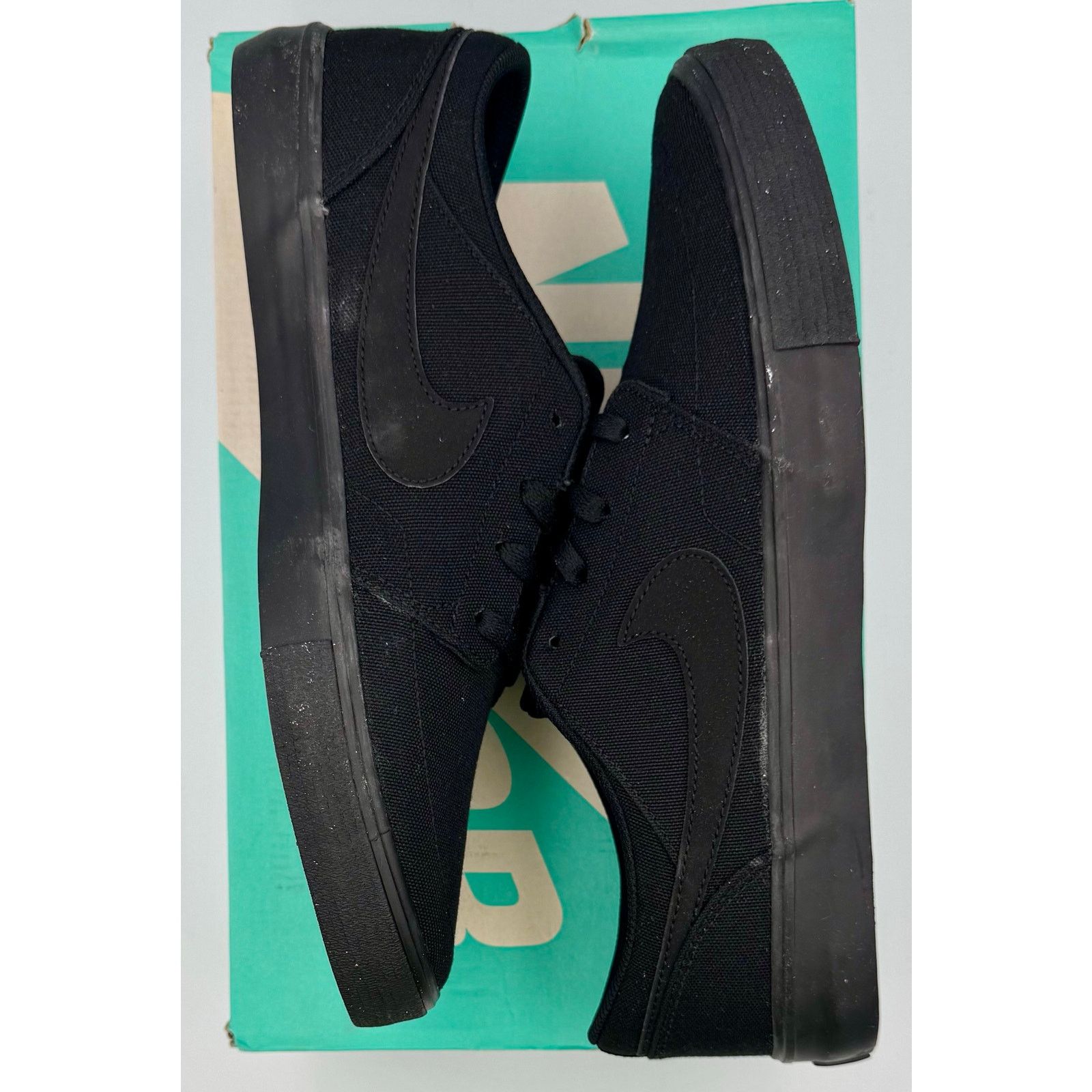 Nike Nike SB Portmore II Size 10 Black Canvas 880268-001 Size US 12 / EU 45 - 1 Thumbnail
