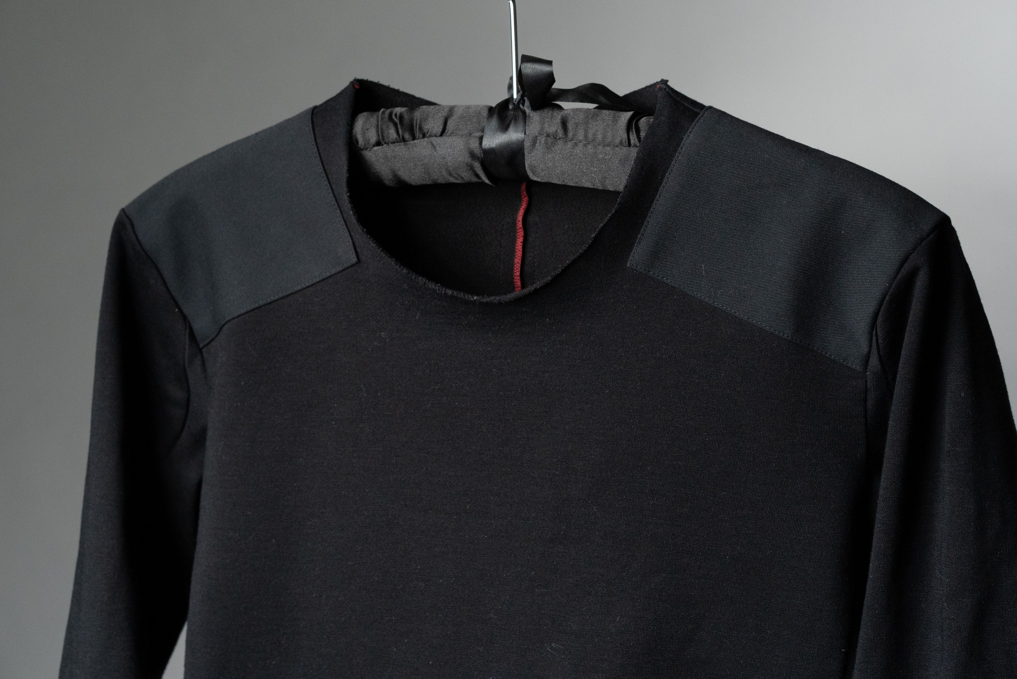 Devoa Anatomic Shoulder-panel Longsleeve Shirt with Size US S / EU 44-46 / 1 - 2 Thumbnail