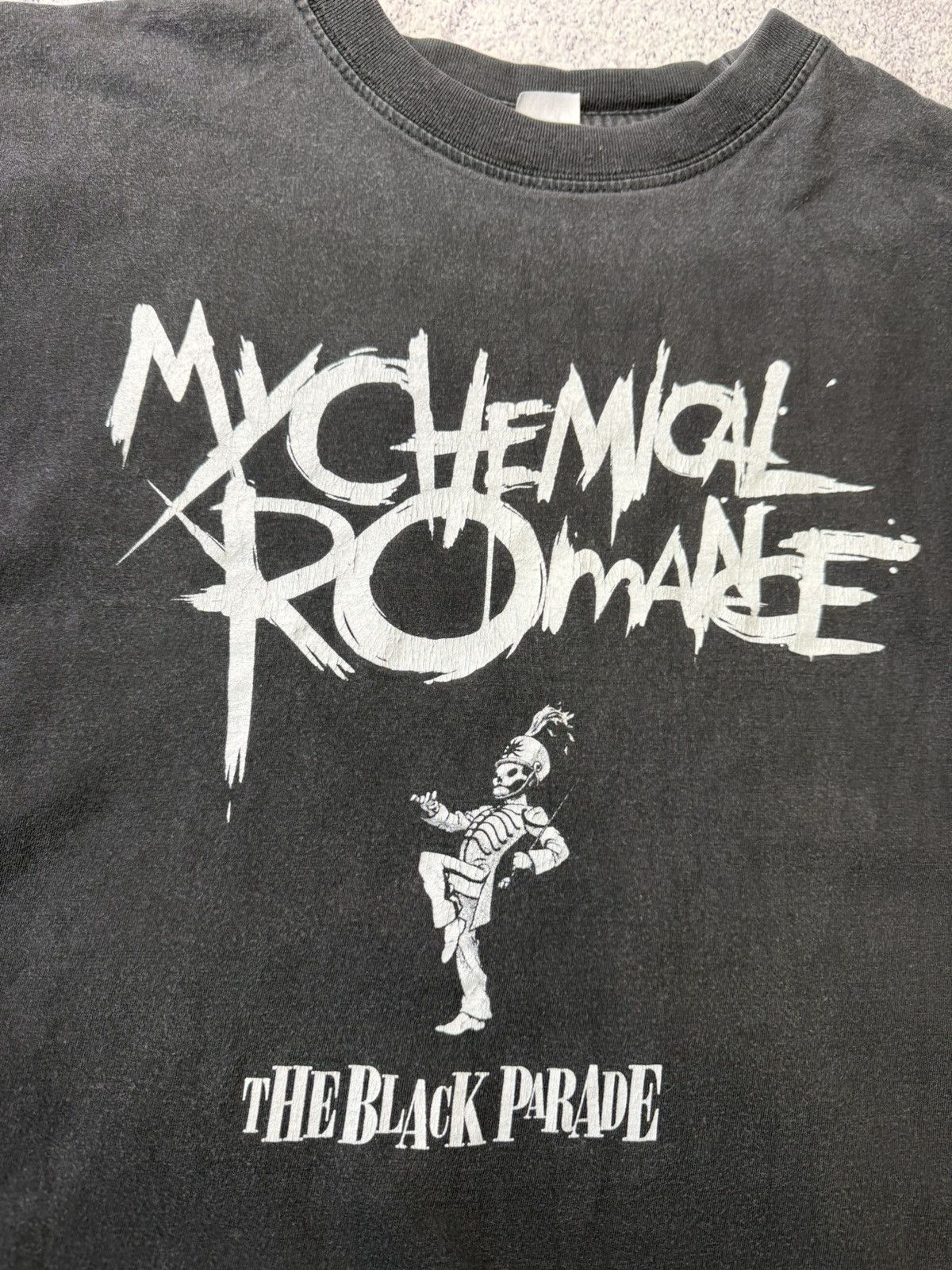 Band Tees Vintage MY CHEMICAL ROMANCE THE BLACK PARADE USA T-shirts Size US XL / EU 56 / 4 - 17 Thumbnail