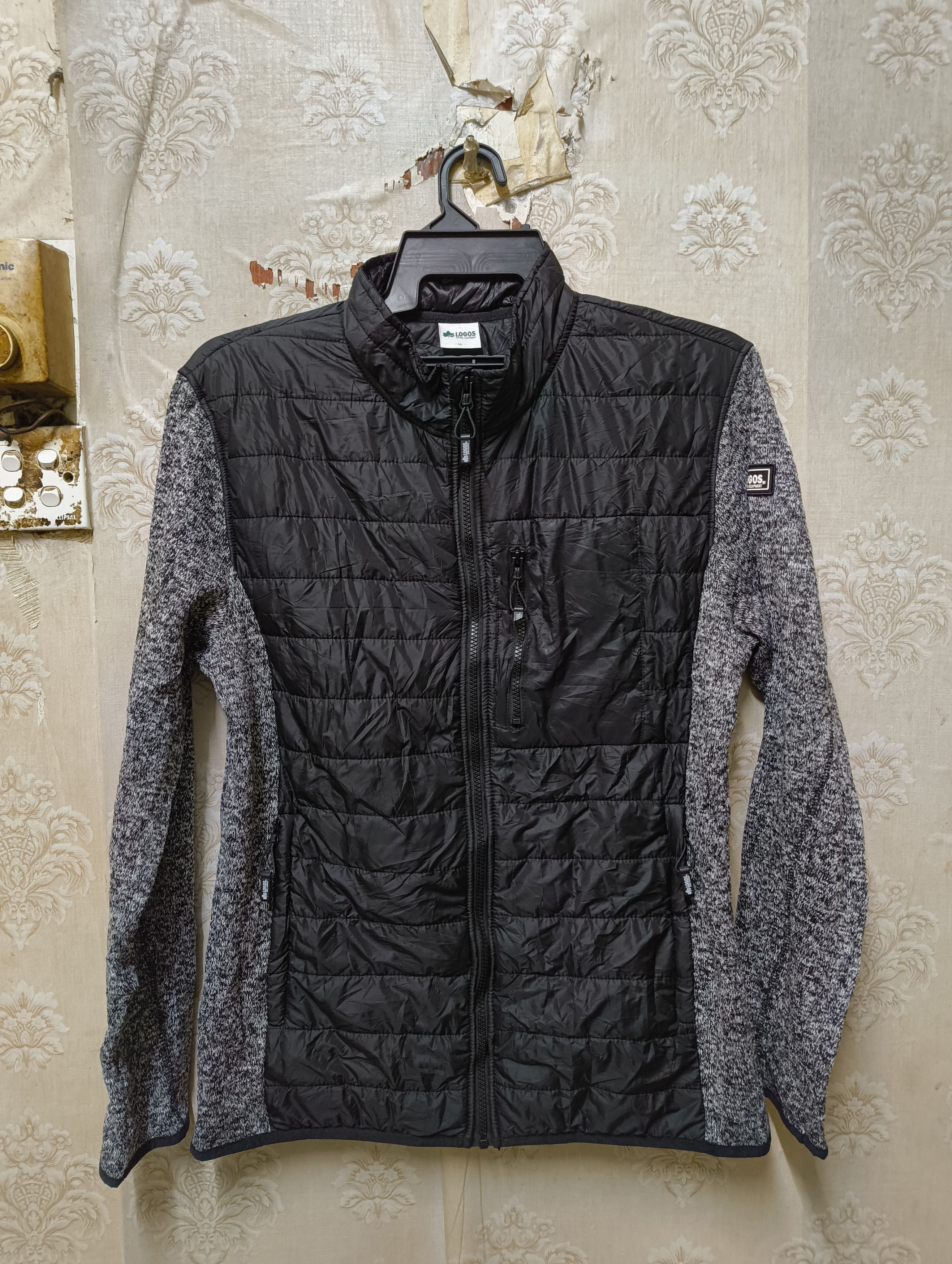 Japanese Brand Logos Outing Equipment Knit Puffer jacket Size L / US 10 / IT 46 - 1 Thumbnail