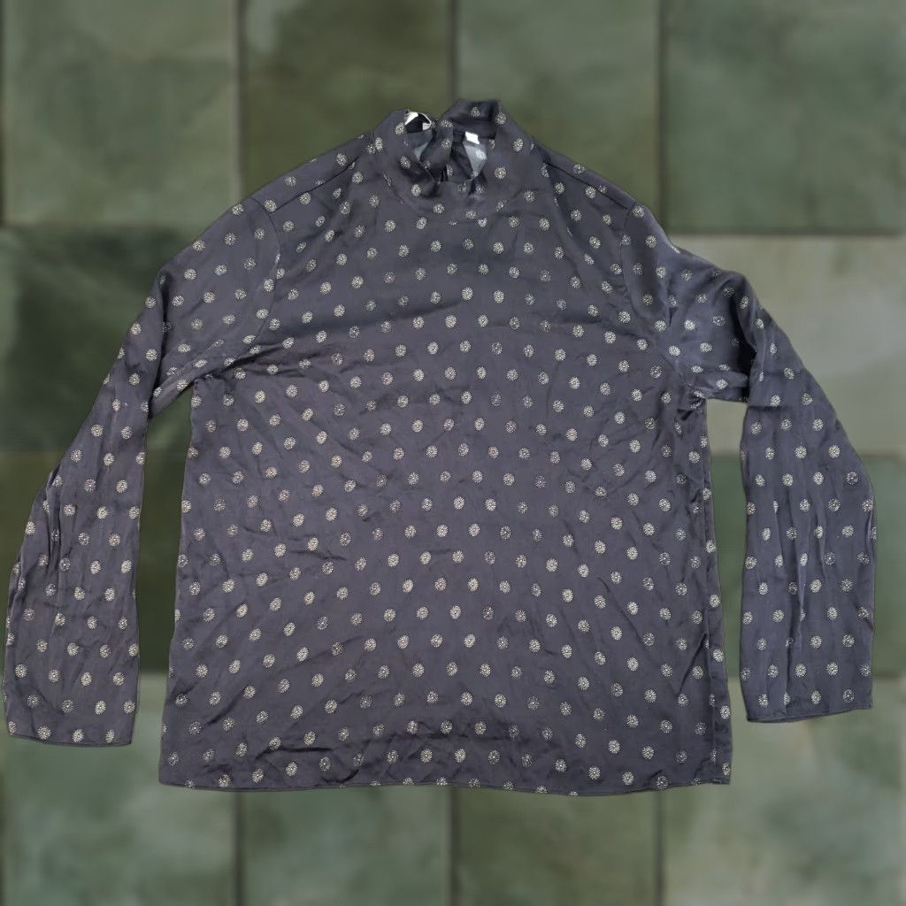 Vince Vince Shirt Womens L Black Silk Blouse Geometric Lightweight Pullover Casual All Seasons Sheer Stretch Size L / US 10 / IT 46 - 1 Thumbnail