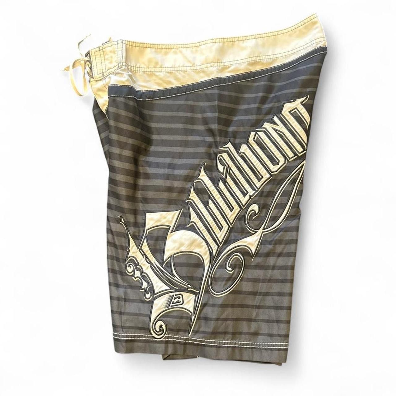 Billabong Vintage Billabong Brain Grubb Board Shorts Size 36 Size US 36 / EU 52 - 2 Thumbnail