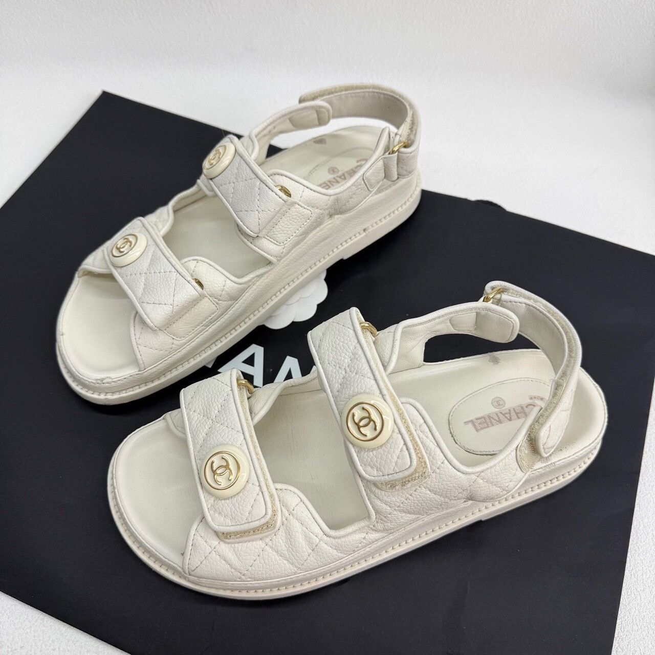 Chanel Chanel Retro White Sandals us_6-5 Women Size US 6.5 / IT 36.5 - 1 Thumbnail